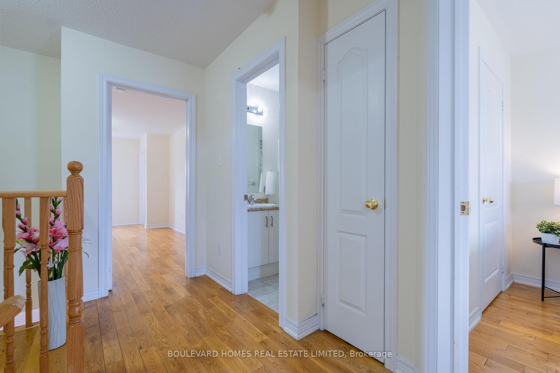 Photo 16 of 1518 Shepway Mews, Pickering, Duffin Heights — HOMEH