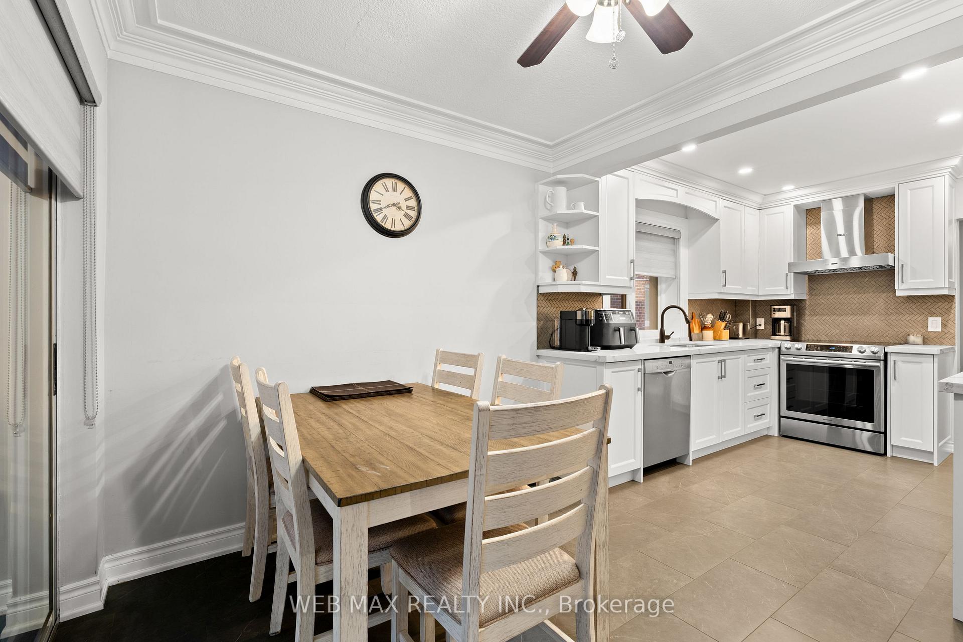 Photo 9 of 14 Howarth Avenue, Scarborough, Wexford-Maryvale — HOMEH