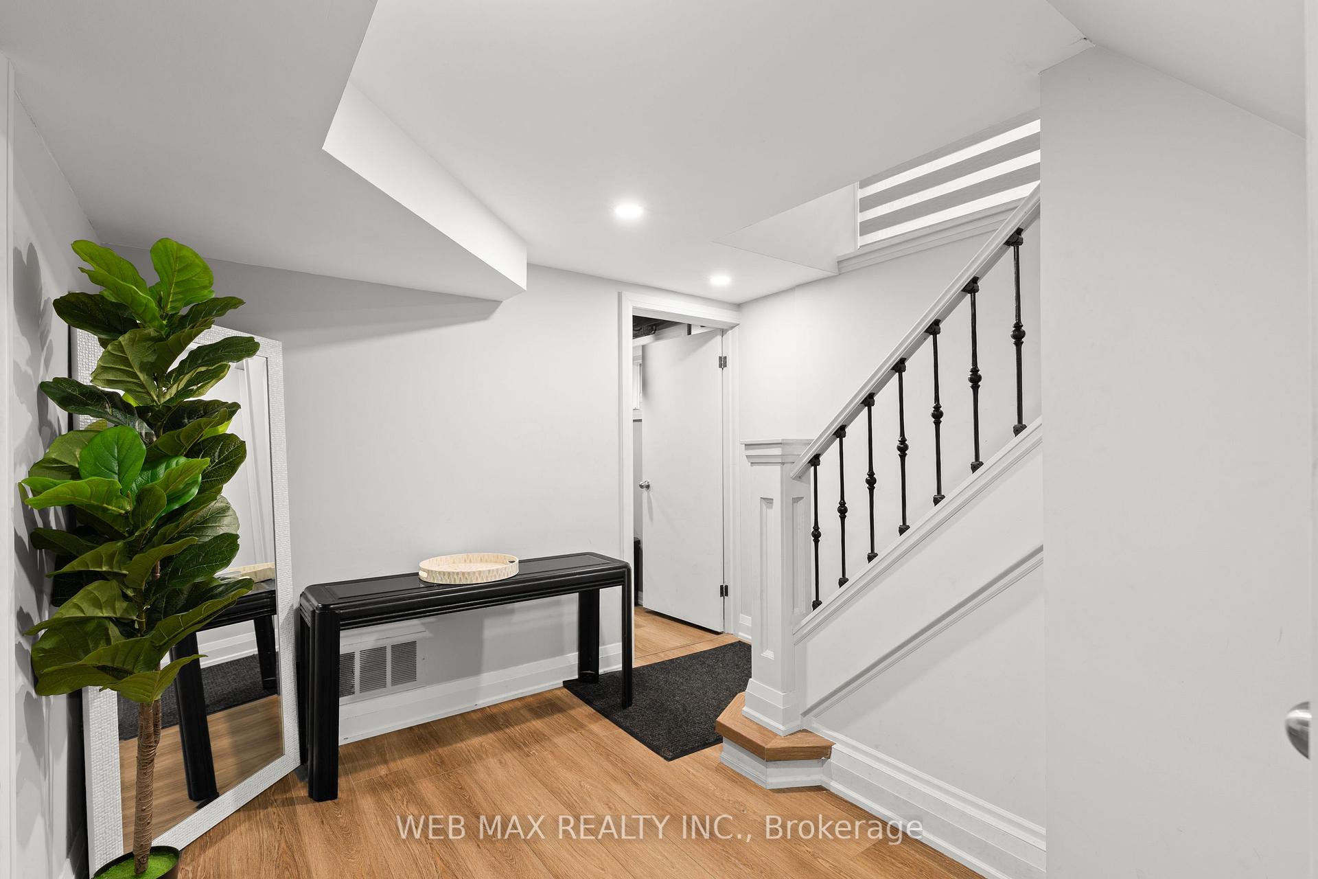 Photo 23 of 14 Howarth Avenue, Scarborough, Wexford-Maryvale — HOMEH