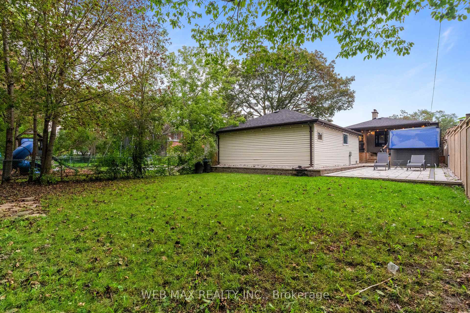 Photo 44 of 14 Howarth Avenue, Scarborough, Wexford-Maryvale — HOMEH