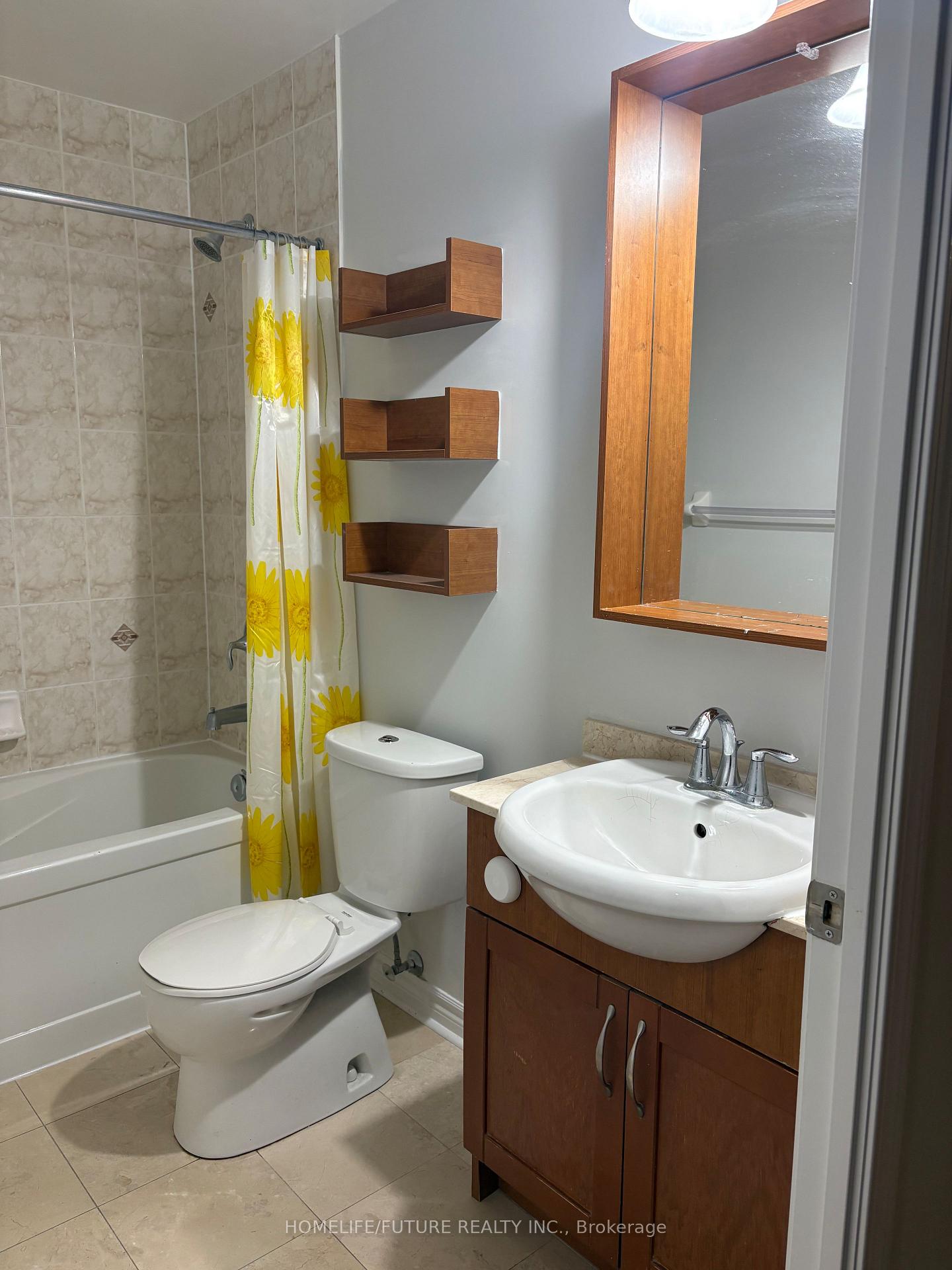 Photo 7 of Unit 415, 18 Holmes Avenue, North York, Willowdale East — HOMEH
