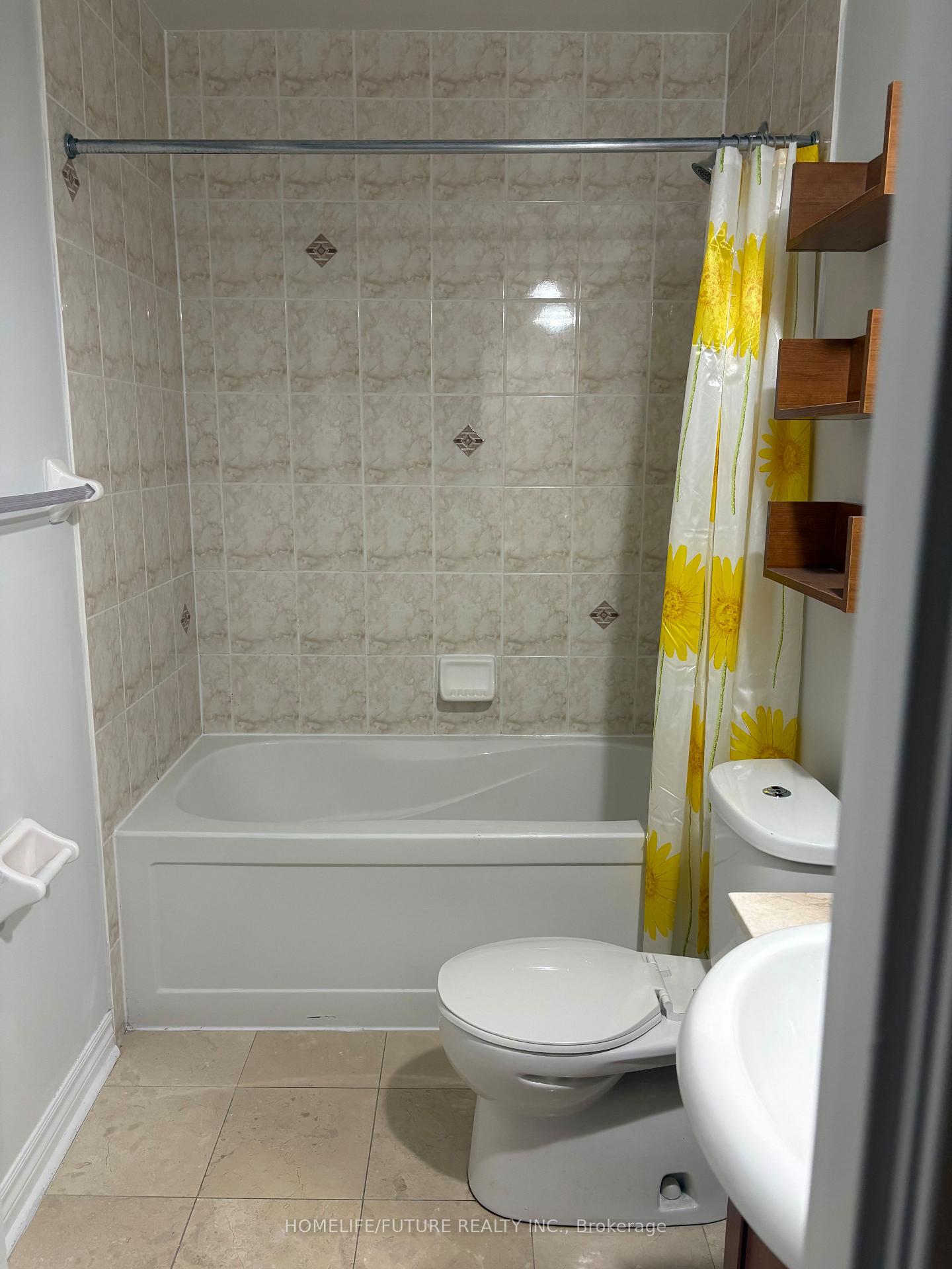 Photo 8 of Unit 415, 18 Holmes Avenue, North York, Willowdale East — HOMEH