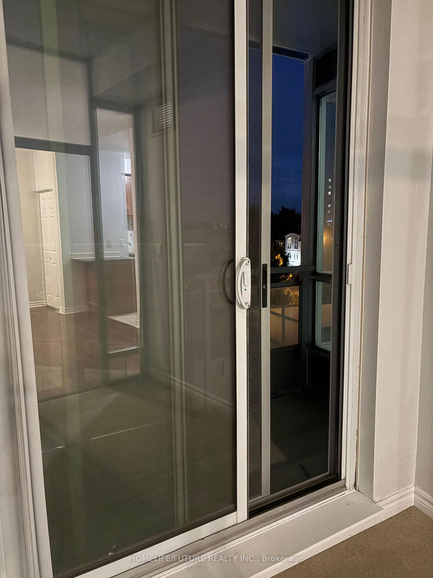 Photo 11 of Unit 415, 18 Holmes Avenue, North York, Willowdale East — HOMEH