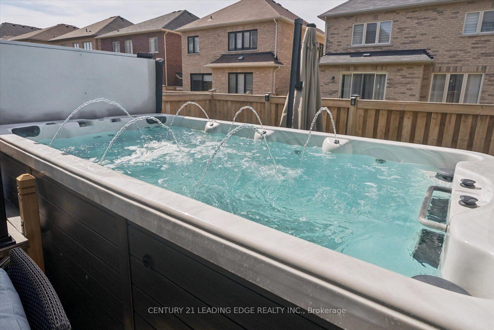 Photo 23 of 109 Ben Sinclair Avenue, East Gwillimbury, Queensville — HOMEH