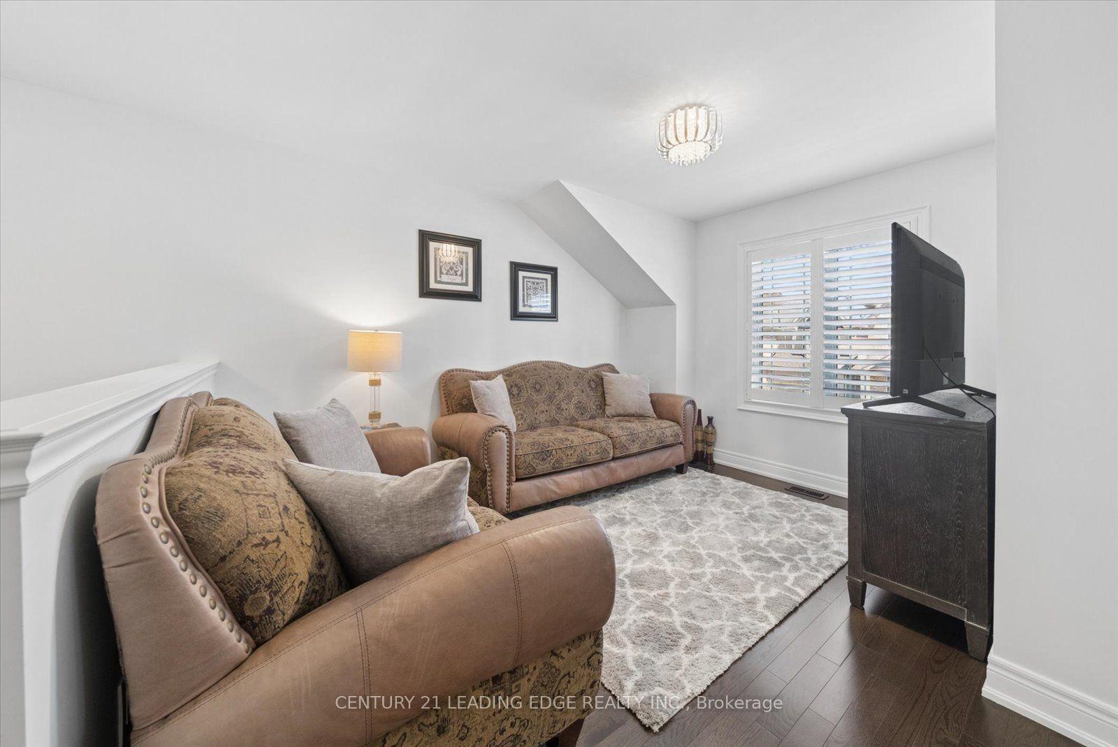 Photo 32 of 109 Ben Sinclair Avenue, East Gwillimbury, Queensville — HOMEH