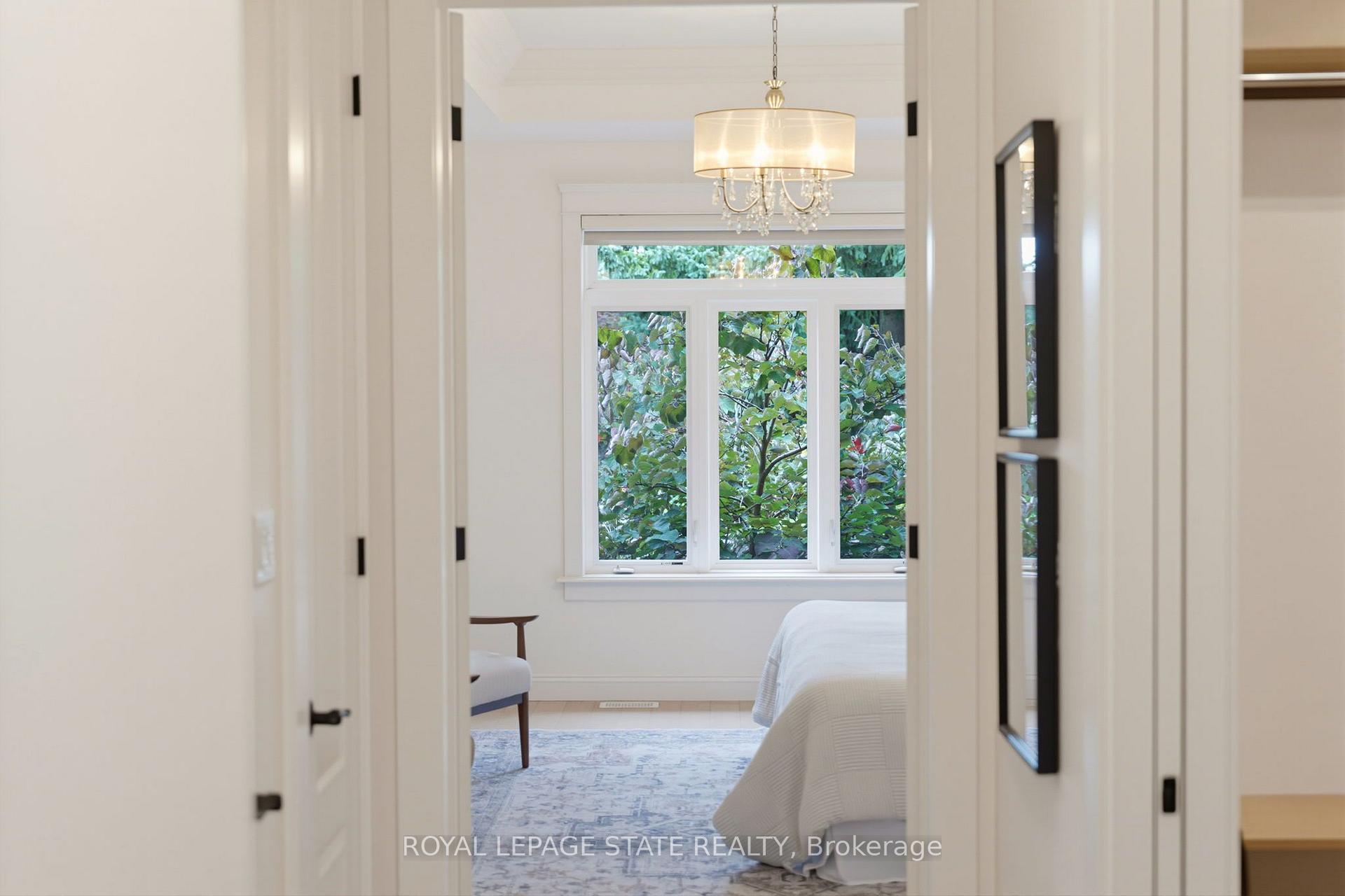 Photo 32 of 56 Academy Street, Hamilton, Ancaster — HOMEH