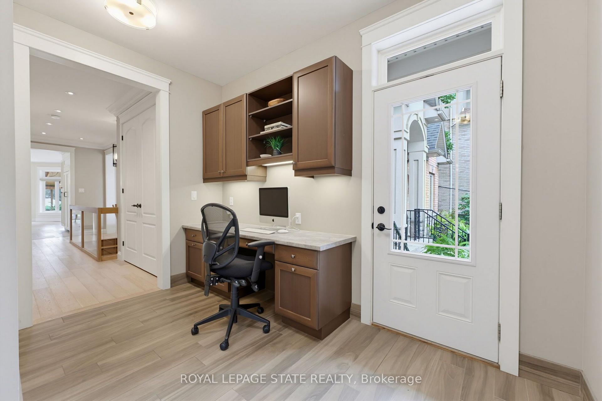 Photo 40 of 56 Academy Street, Hamilton, Ancaster — HOMEH