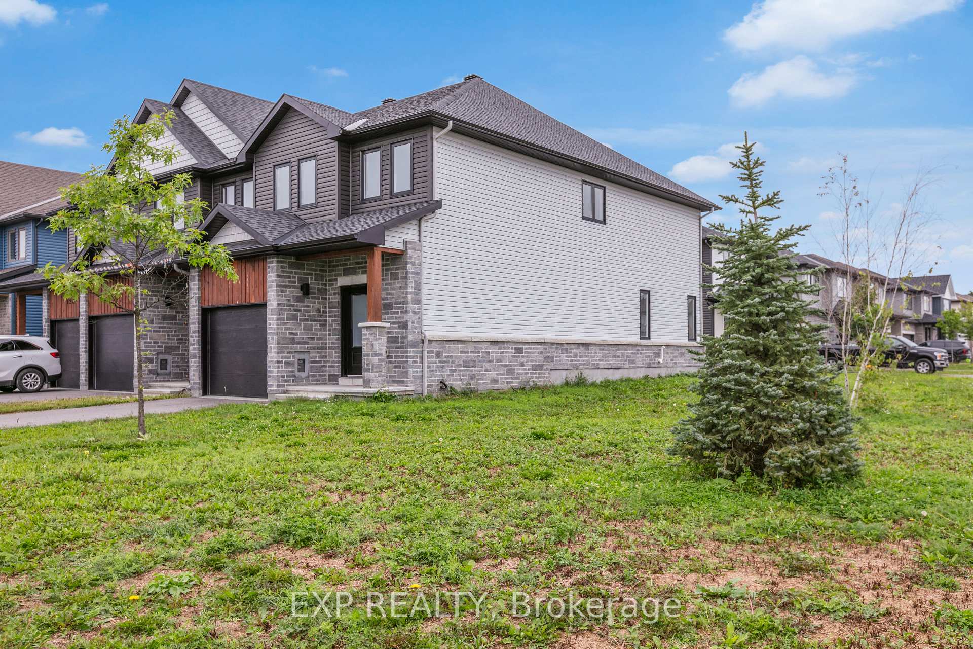 Photo 3 of 126 Dowdall Circle, Carleton Place, Carleton Place — HOMEH