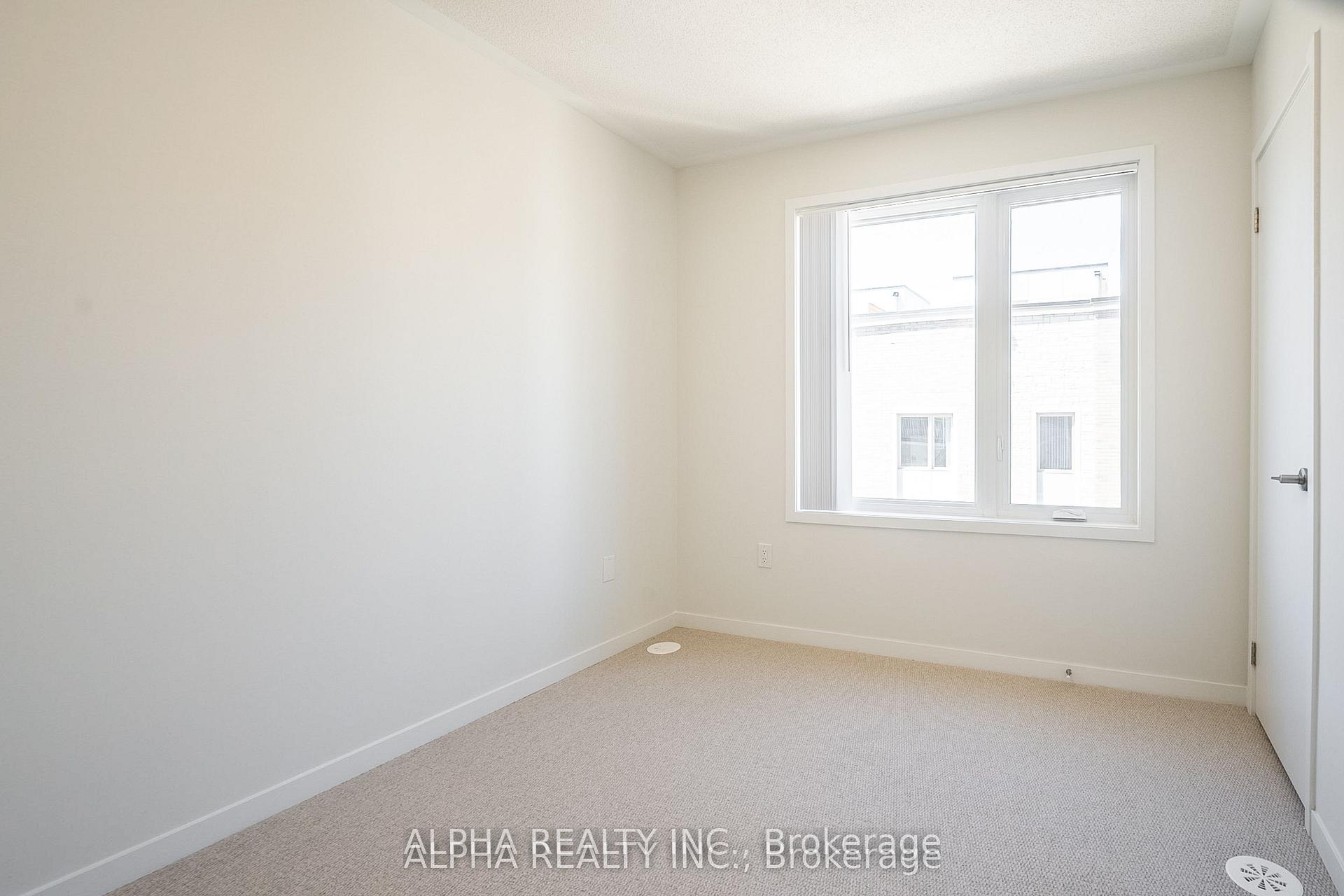 Photo 14 of Unit TH187, 141 Honey Crisp Crescent, Vaughan, Vaughan Corporate Centre — HOMEH