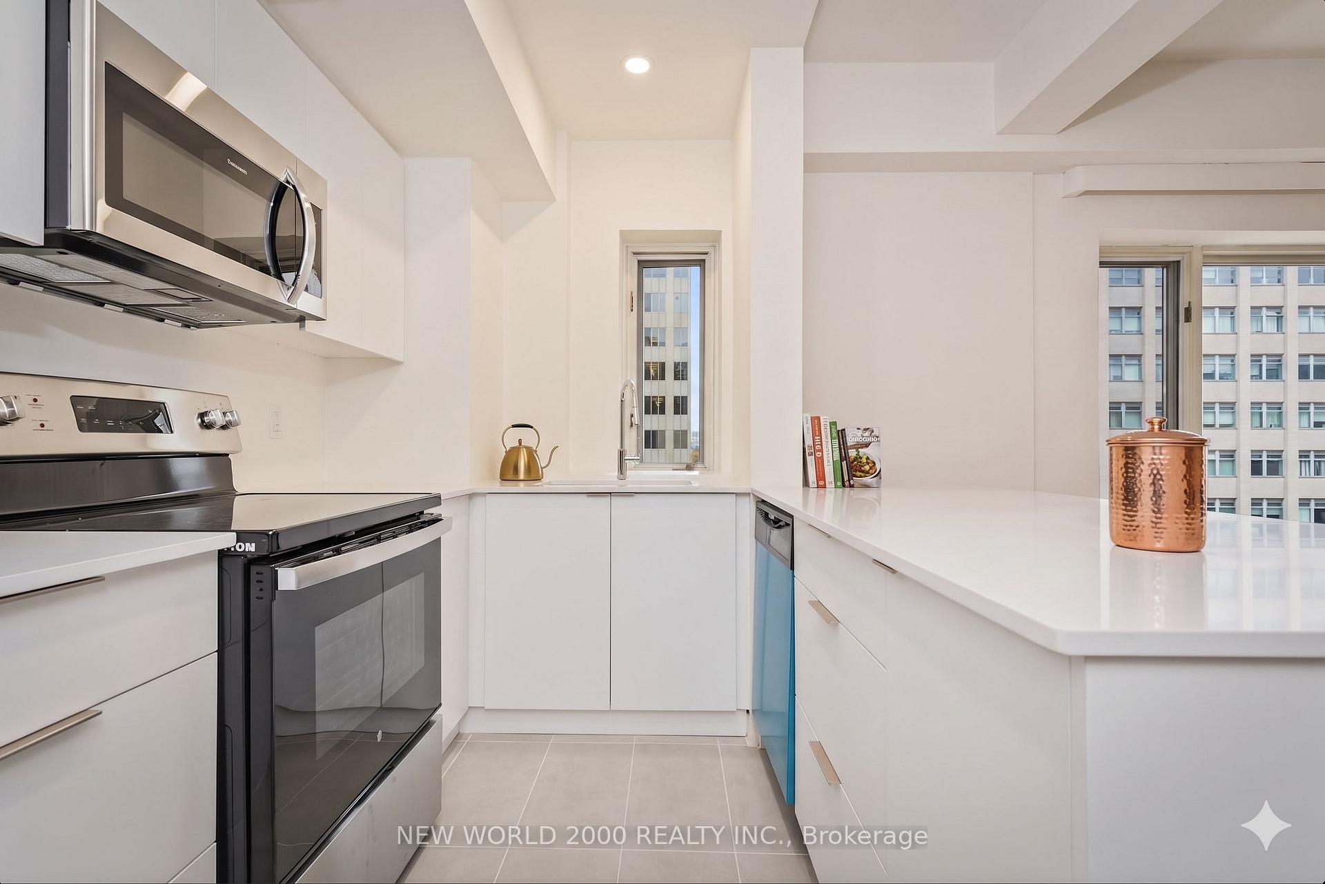 Photo 2 of Unit 206, 110 St Clair Avenue W, Toronto, Yonge-St. Clair — HOMEH