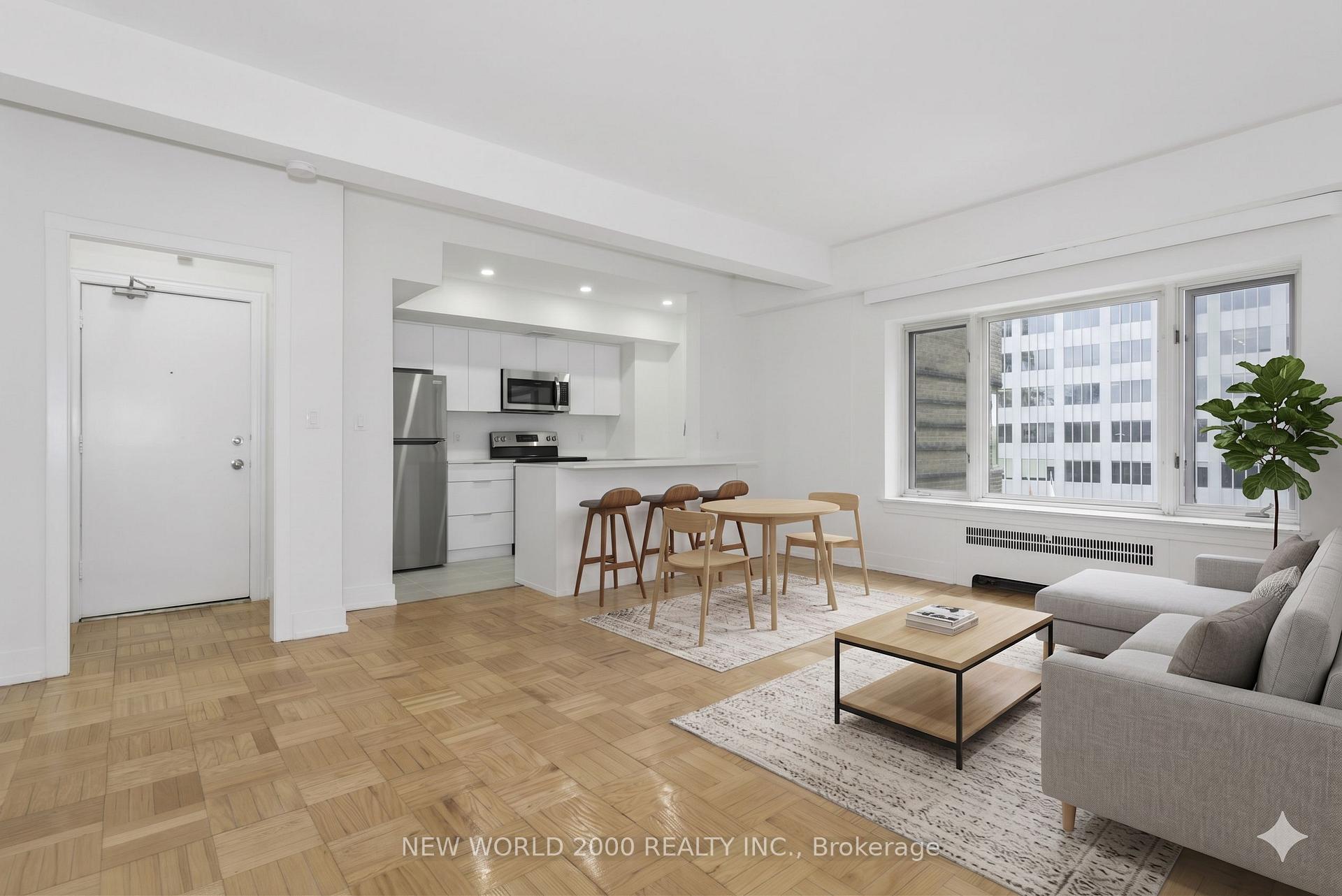 Photo 4 of Unit 206, 110 St Clair Avenue W, Toronto, Yonge-St. Clair — HOMEH