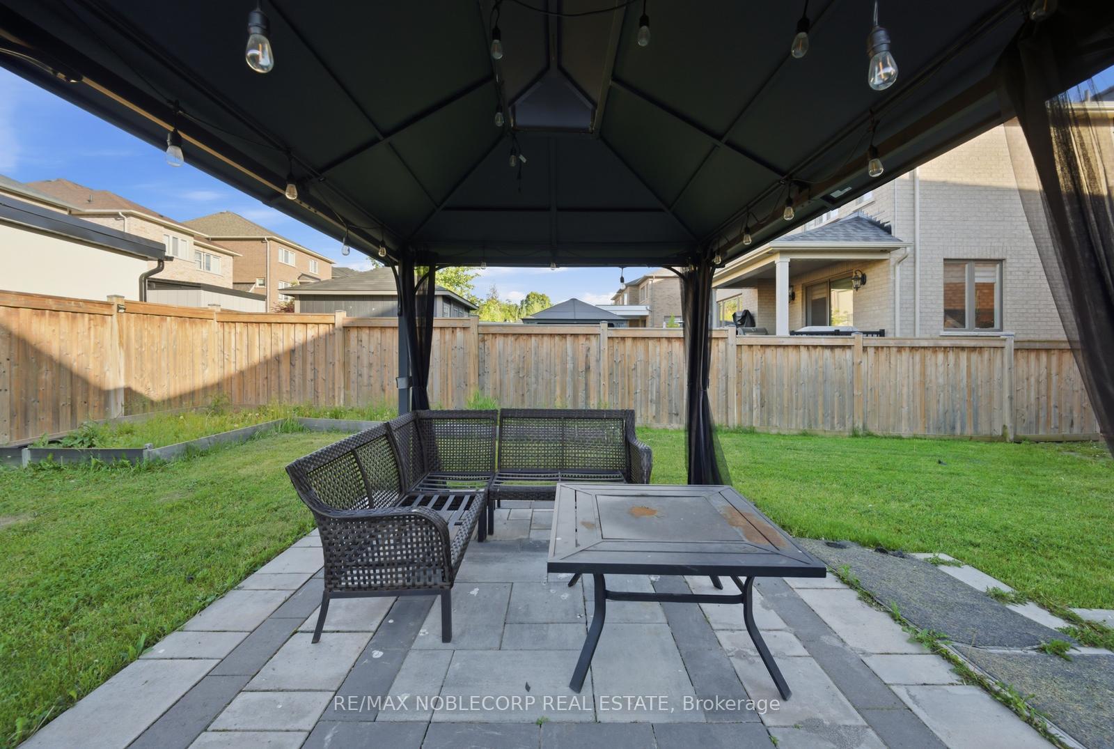Photo 48 of 15 Gould Crescent, New Tecumseth, Beeton — HOMEH
