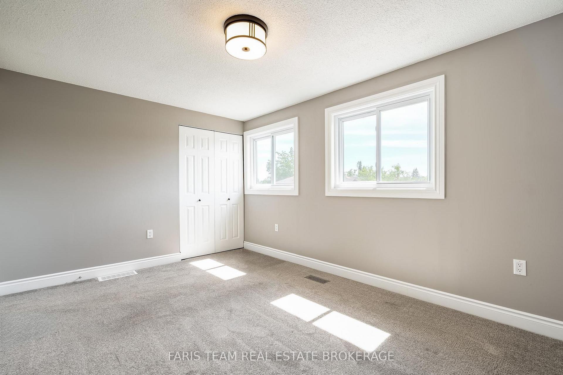 Photo 16 of 12 Arthur Avenue, Barrie, Grove East — HOMEH