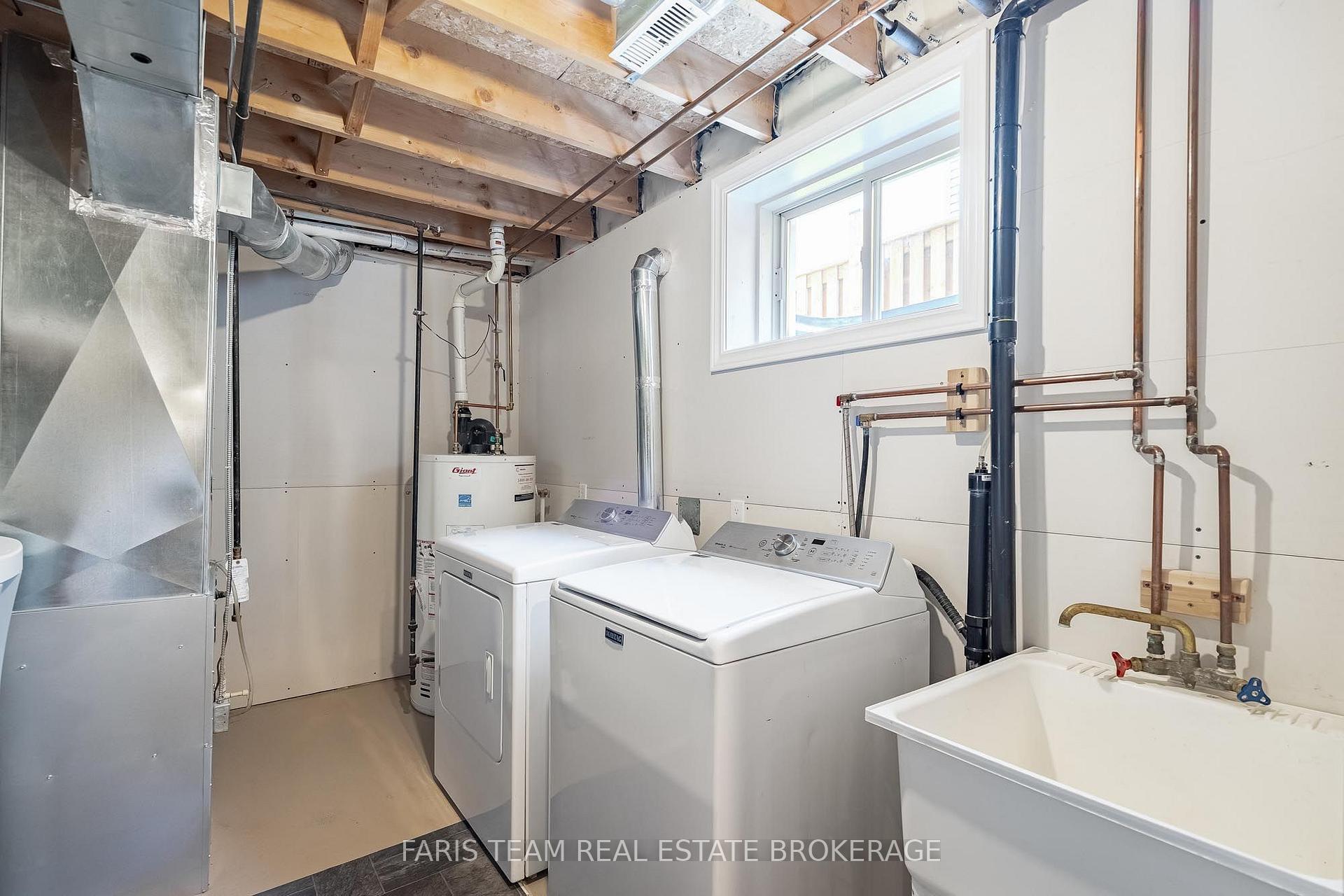 Photo 25 of 12 Arthur Avenue, Barrie, Grove East — HOMEH