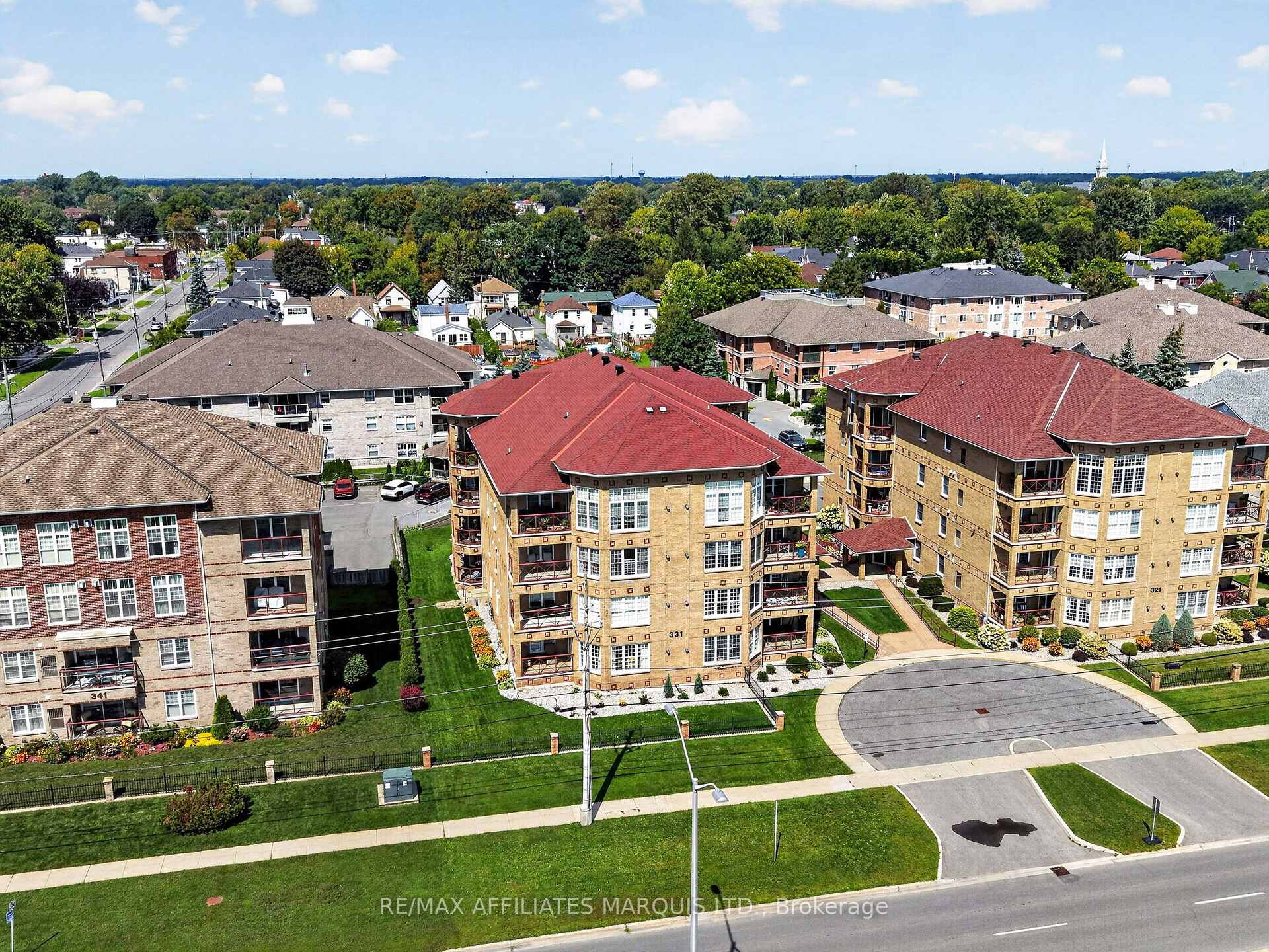 Photo 4 of Unit 304, 331 Water Street W, Cornwall, Cornwall — HOMEH