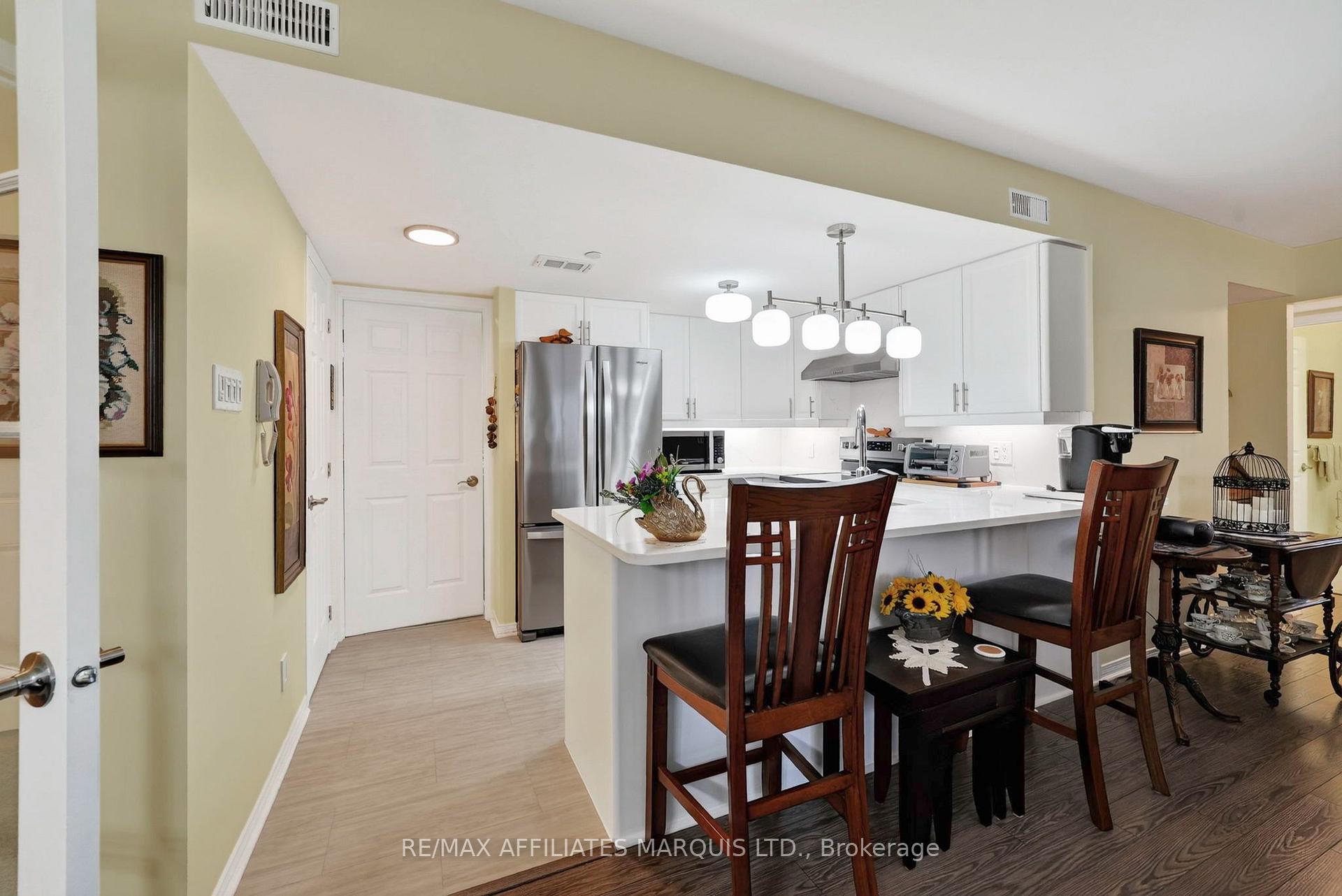Photo 16 of Unit 304, 331 Water Street W, Cornwall, Cornwall — HOMEH