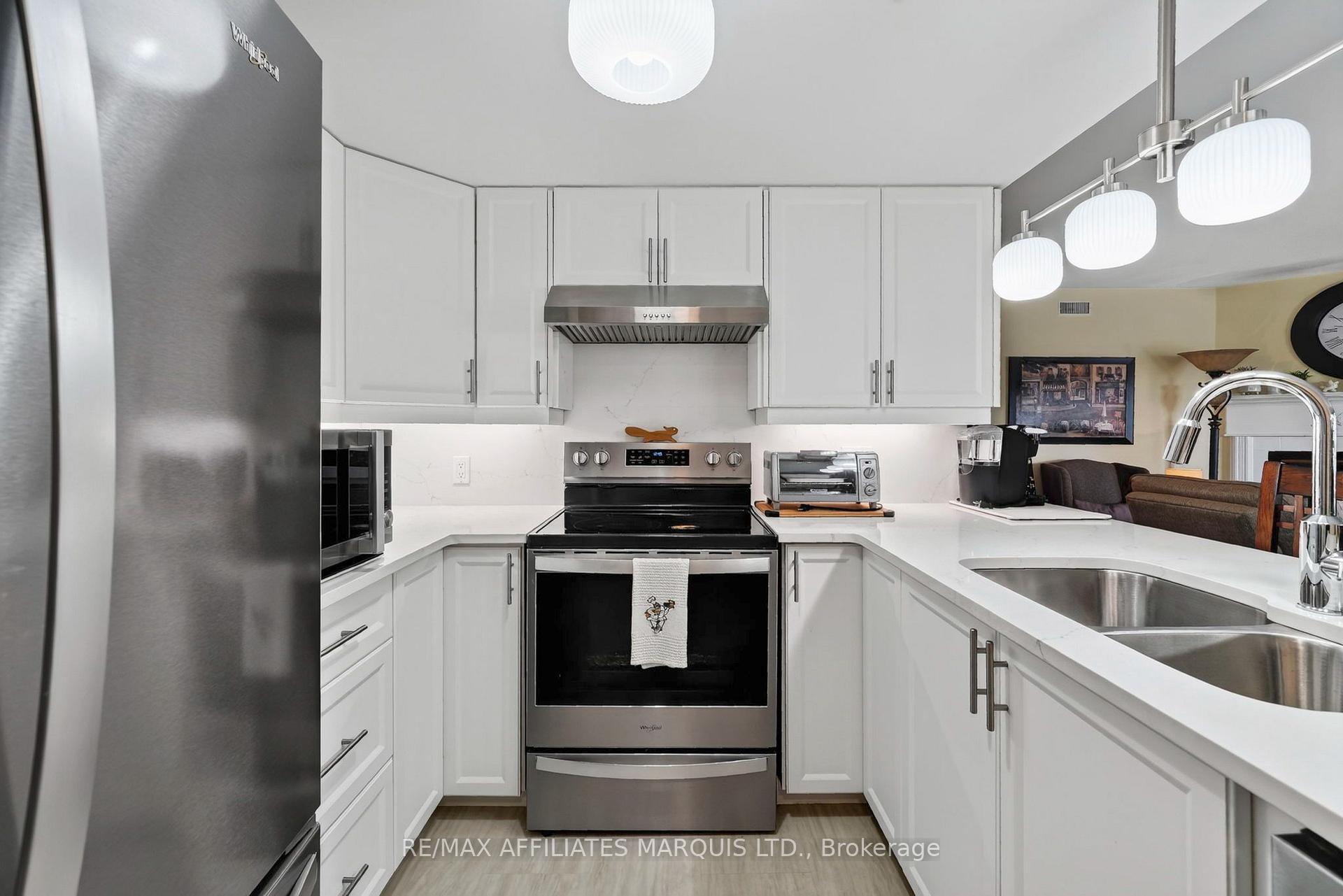 Photo 17 of Unit 304, 331 Water Street W, Cornwall, Cornwall — HOMEH