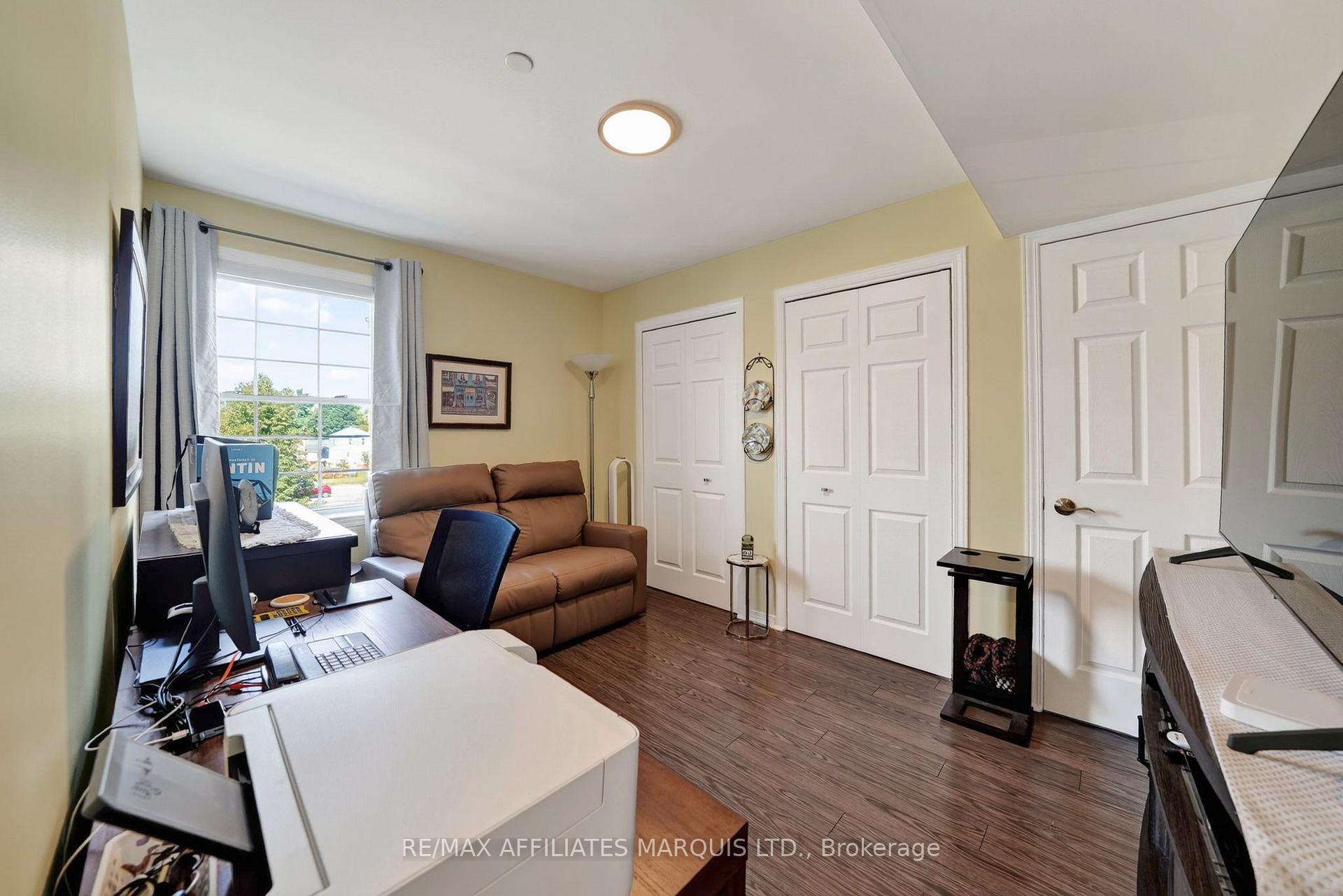 Photo 25 of Unit 304, 331 Water Street W, Cornwall, Cornwall — HOMEH