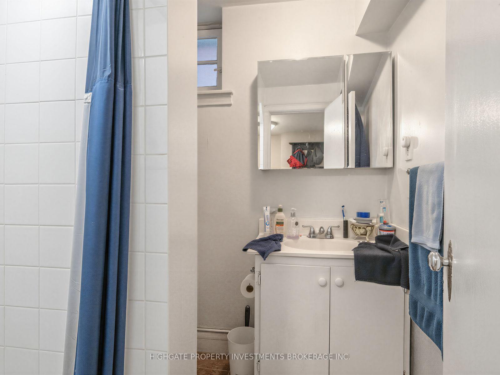 Photo 37 of 981 Avenue Road, Toronto, Yonge-Eglinton — HOMEH