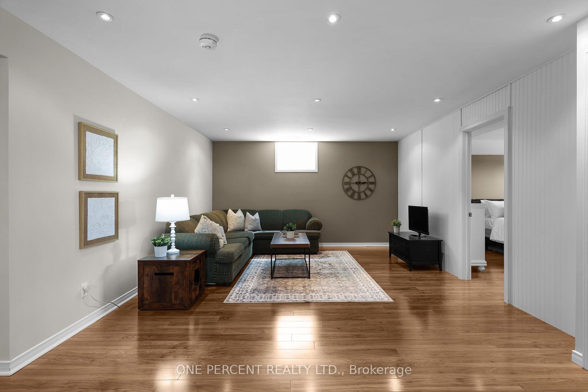 Photo 25 of 20 Jordon Crescent, Orillia — HOMEH