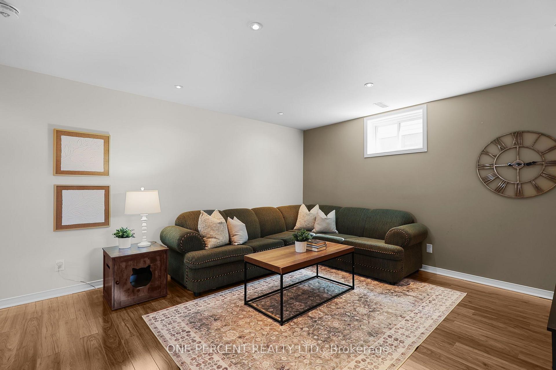 Photo 26 of 20 Jordon Crescent, Orillia — HOMEH