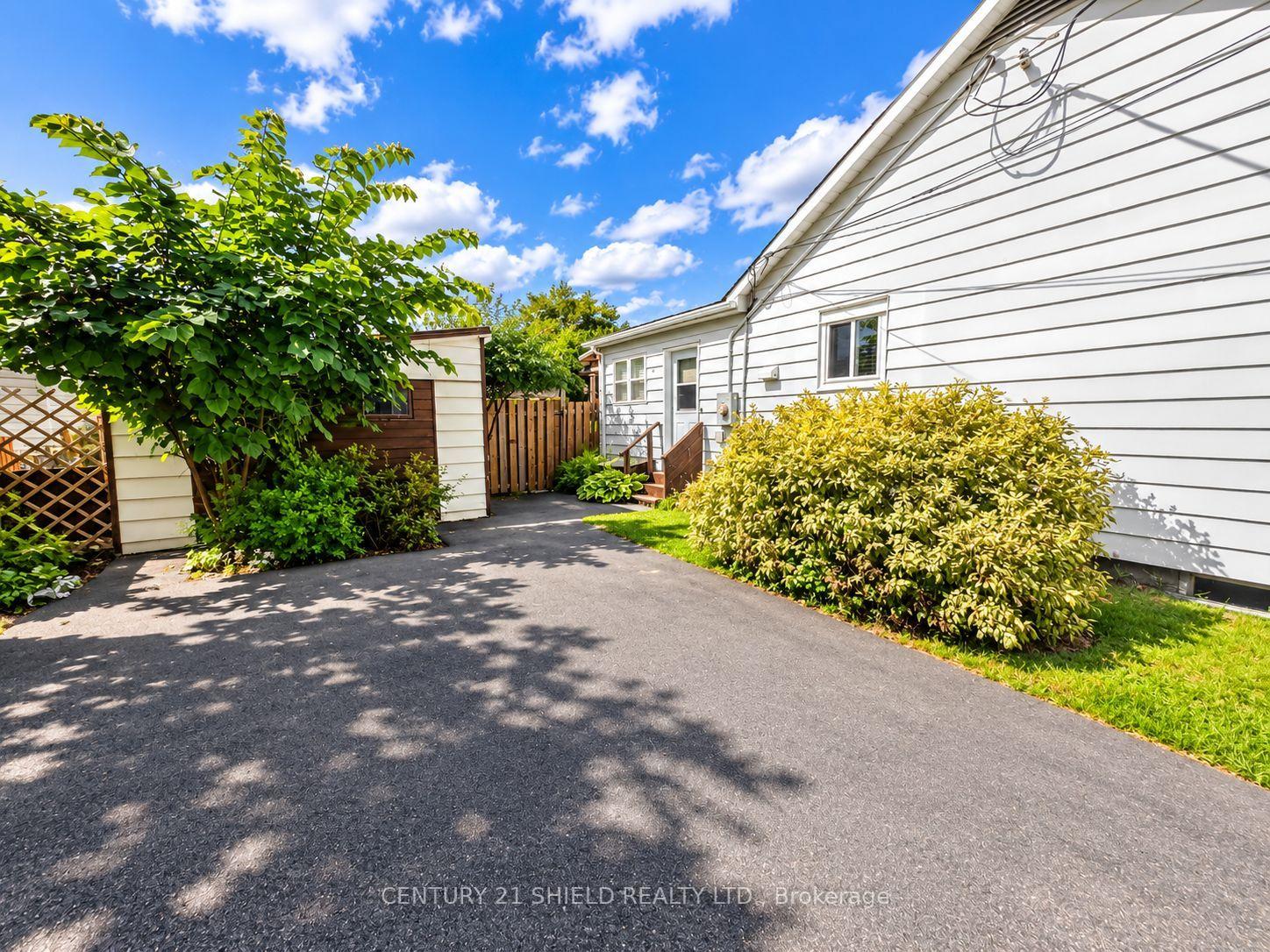 Photo 6 of 1536 Pitt Street, Cornwall, Cornwall — HOMEH