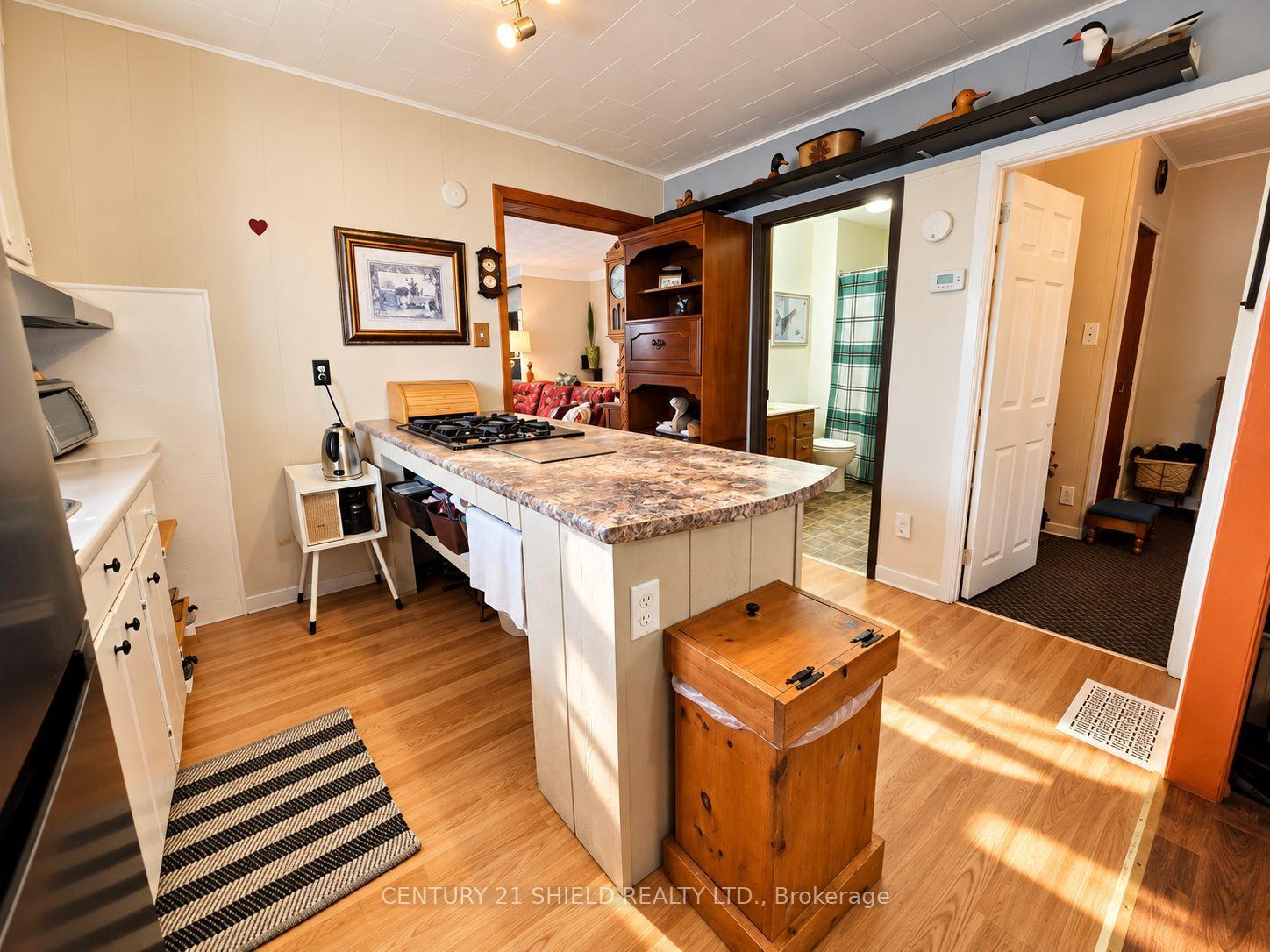 Photo 18 of 1536 Pitt Street, Cornwall, Cornwall — HOMEH