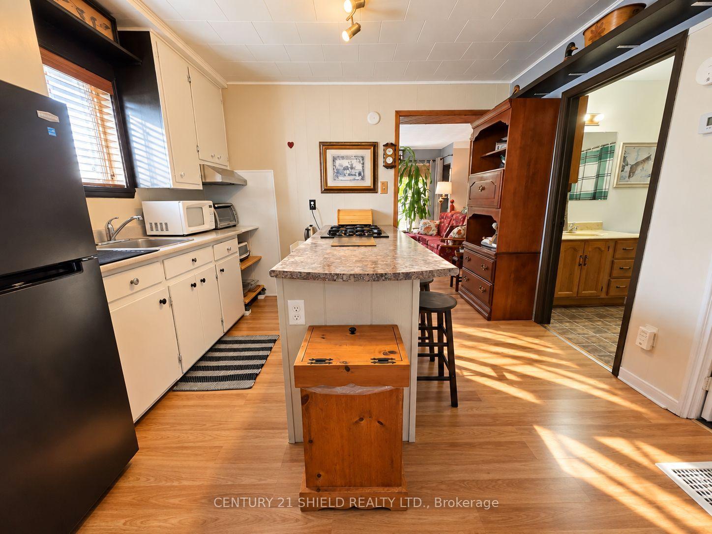 Photo 19 of 1536 Pitt Street, Cornwall, Cornwall — HOMEH