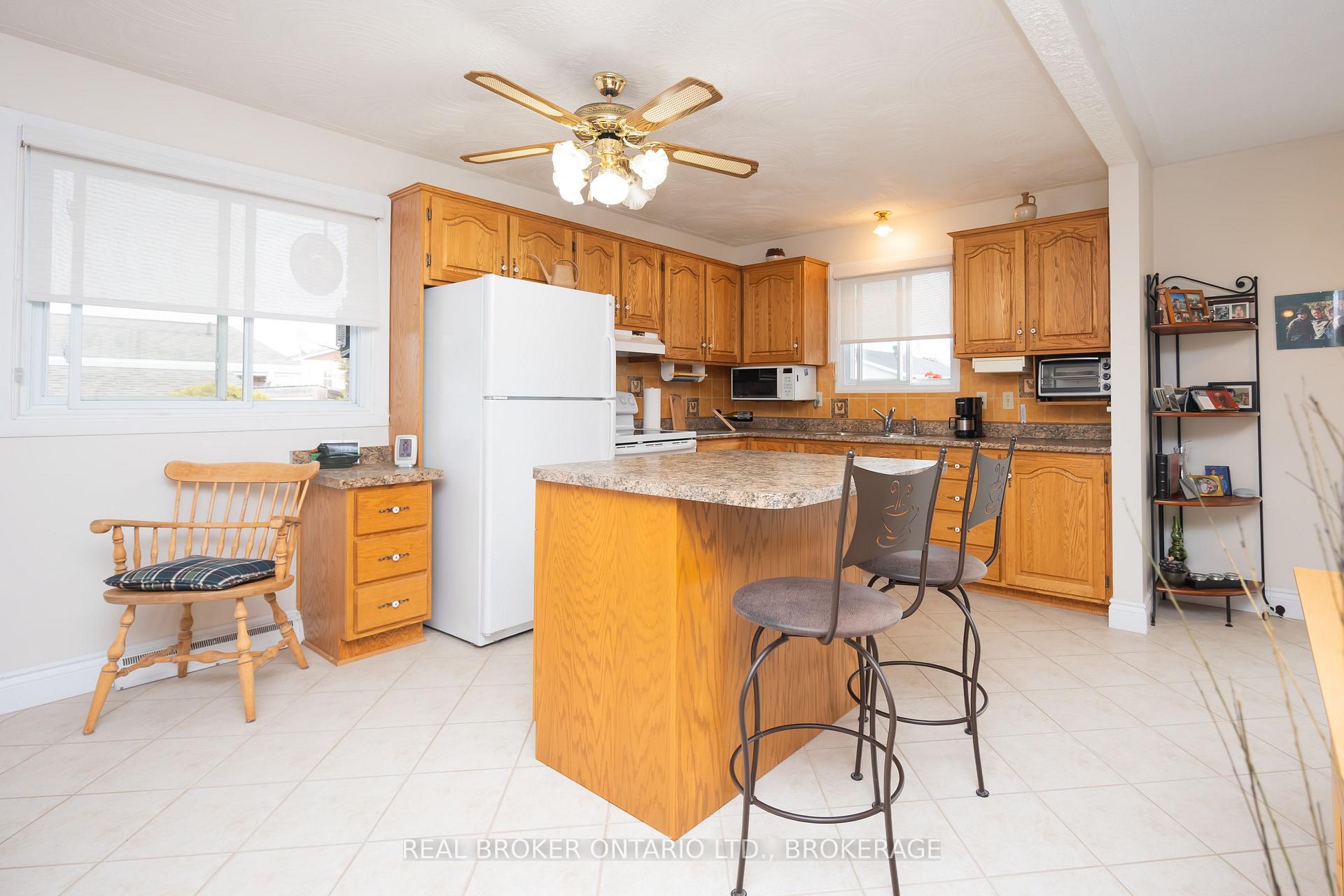Photo 9 of 48 Clement Street, North Glengarry, Alexandria — HOMEH