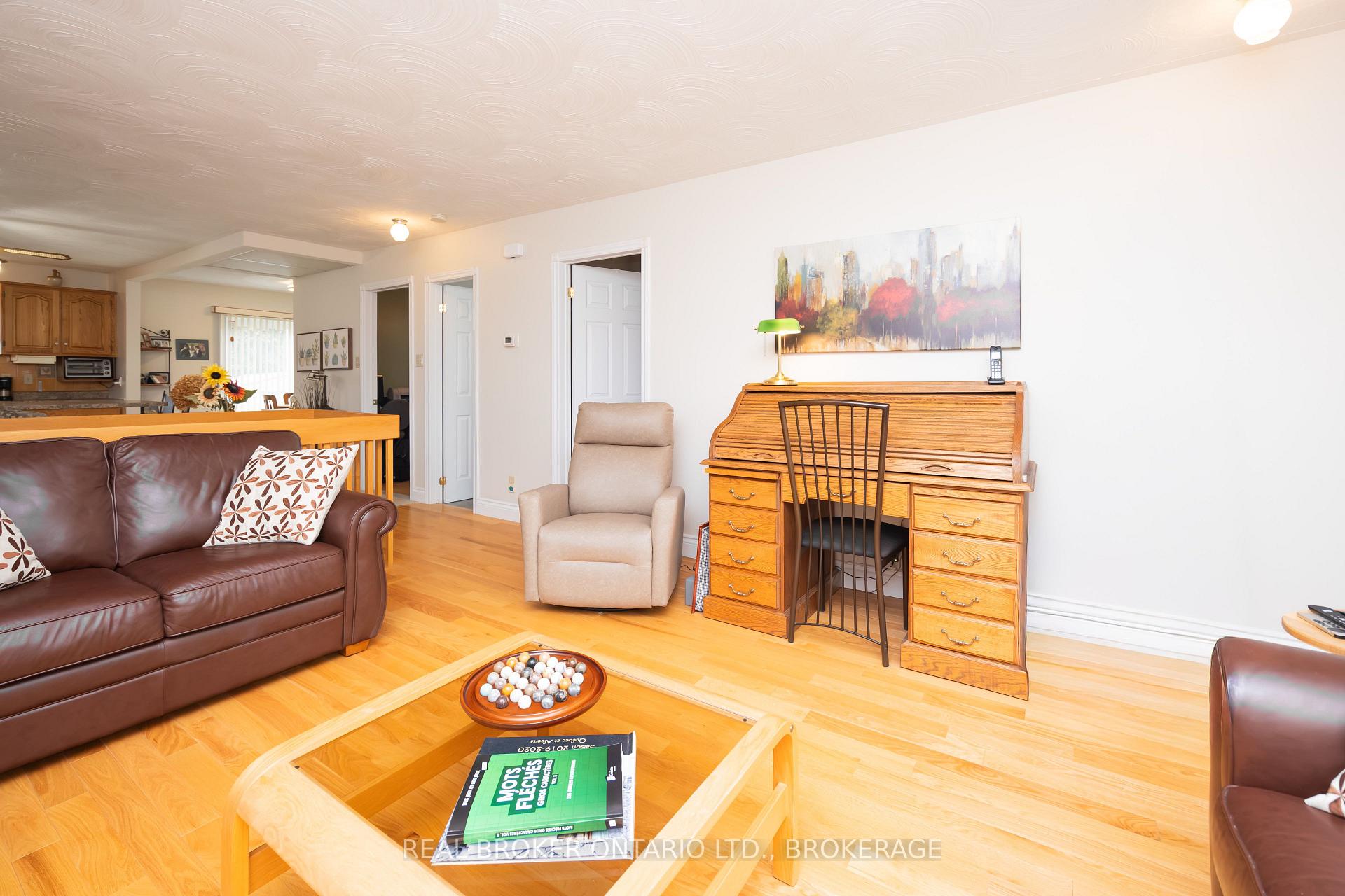 Photo 14 of 48 Clement Street, North Glengarry, Alexandria — HOMEH
