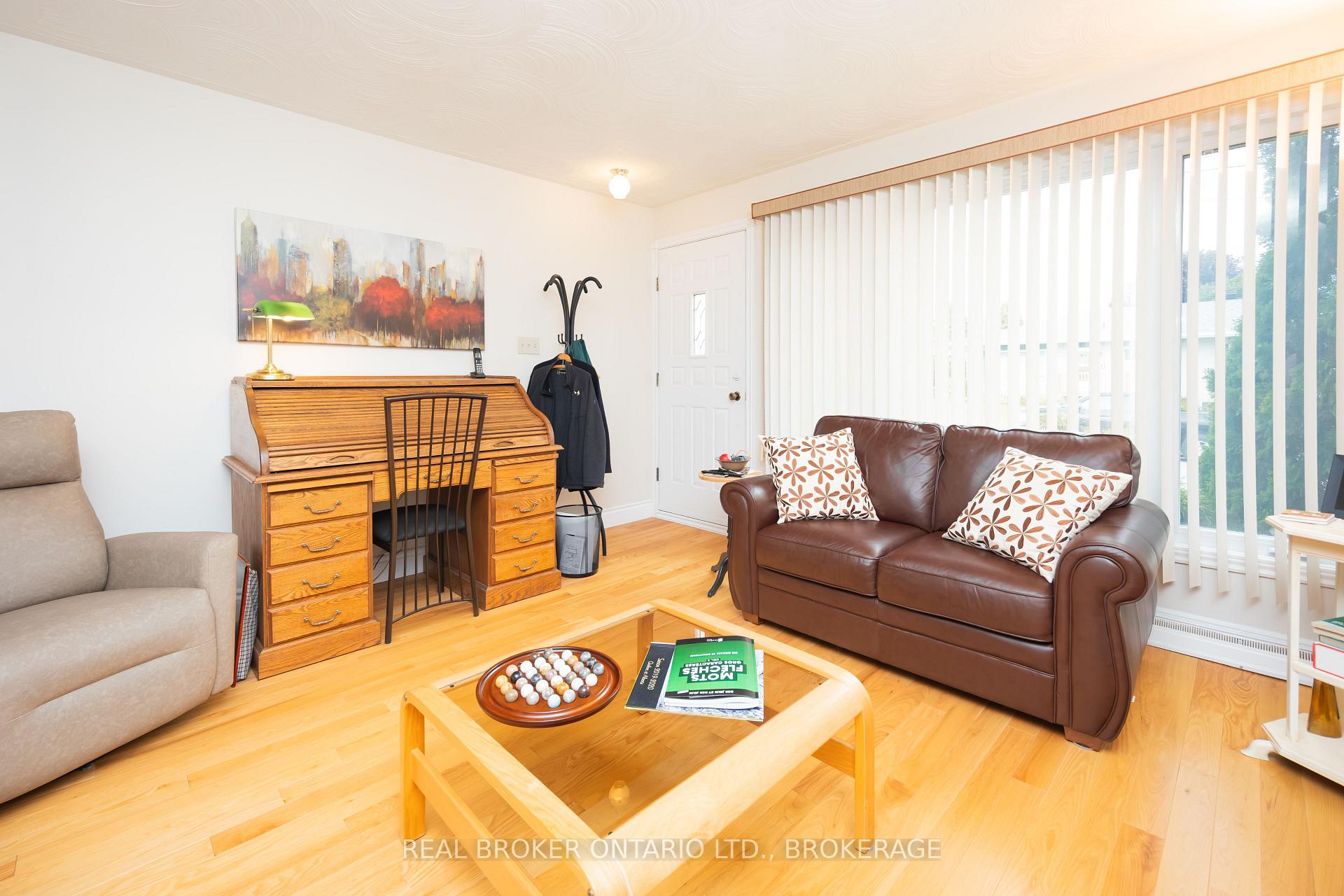 Photo 16 of 48 Clement Street, North Glengarry, Alexandria — HOMEH