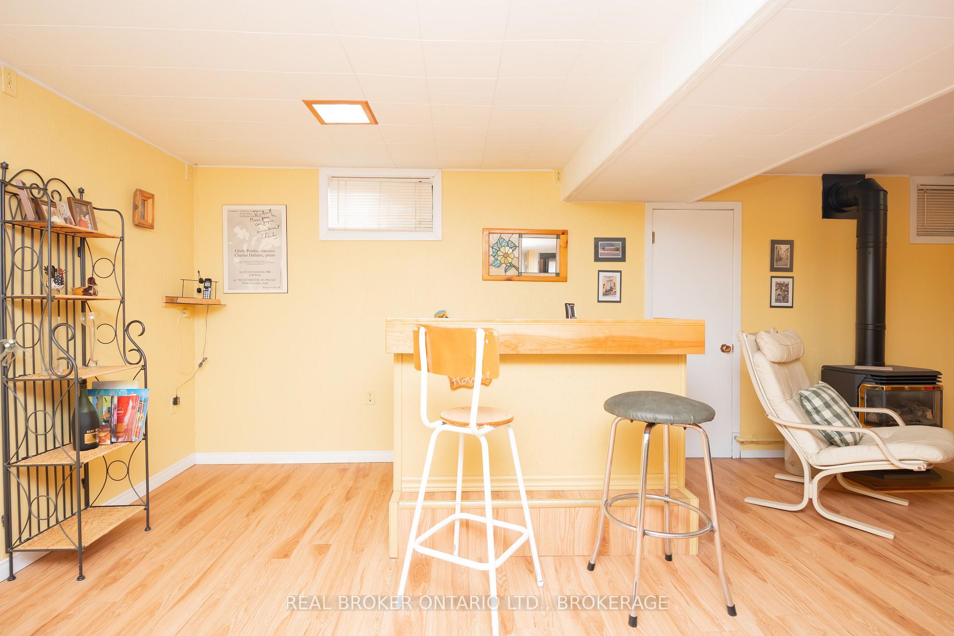Photo 25 of 48 Clement Street, North Glengarry, Alexandria — HOMEH