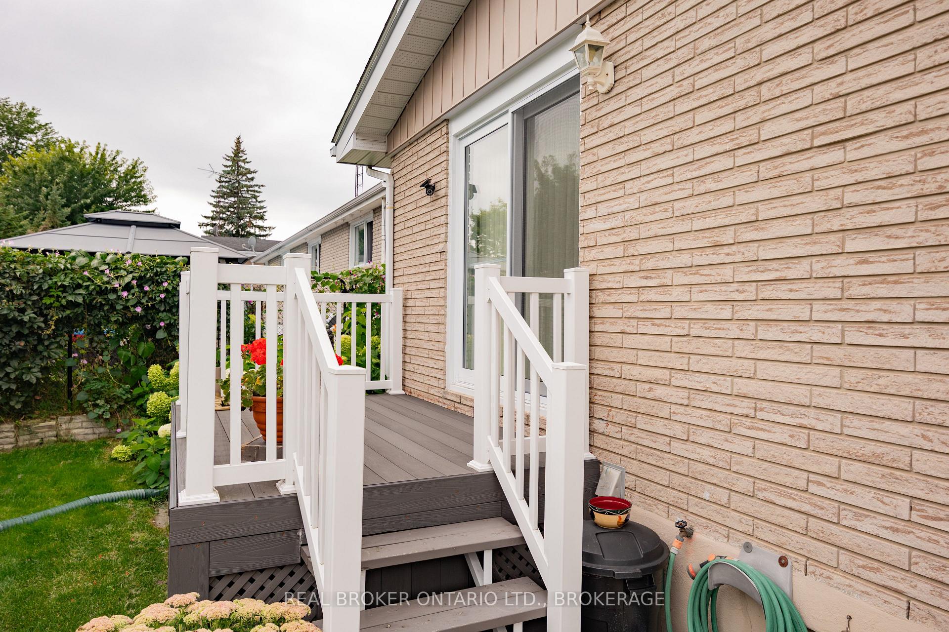 Photo 32 of 48 Clement Street, North Glengarry, Alexandria — HOMEH