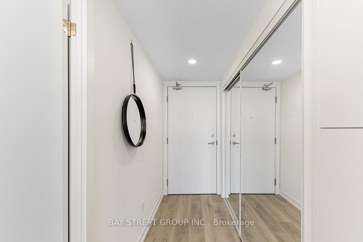 Photo 4 of Unit 1109, 82 Dalhousie Street, Toronto, Church-Yonge Corridor — HOMEH