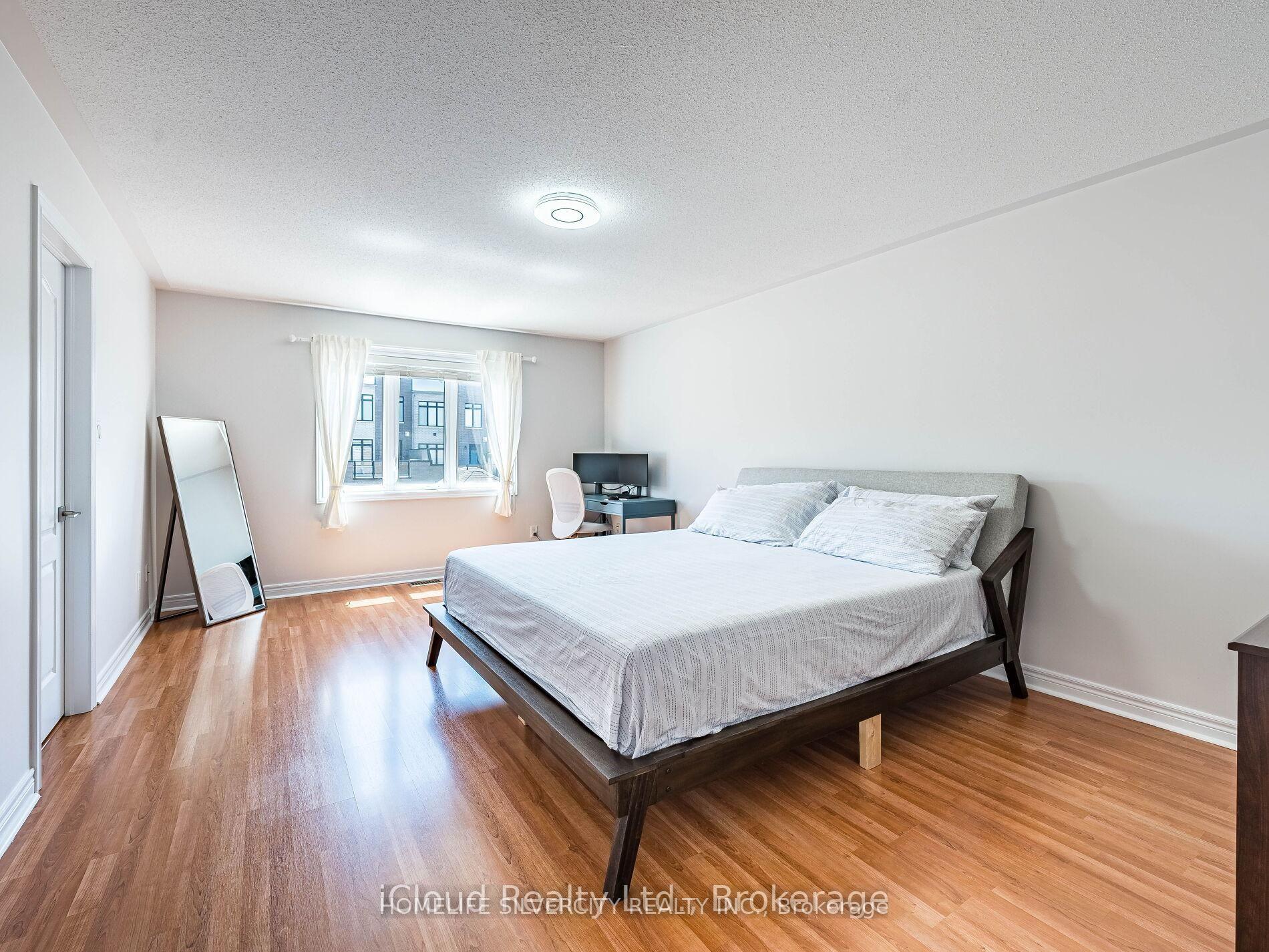 Photo 10 of 11 Davos Road, Vaughan, Vellore Village — HOMEH