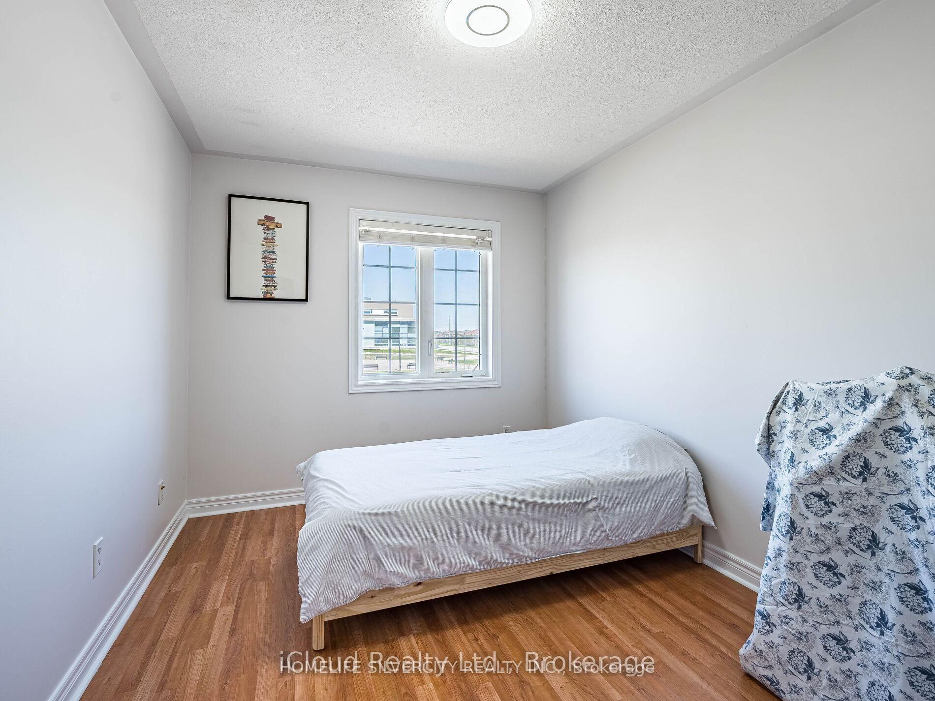 Photo 13 of 11 Davos Road, Vaughan, Vellore Village — HOMEH