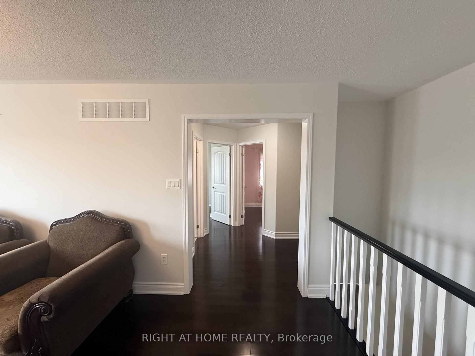 Photo 17 of 970 Farmstead Drive, Milton, Willmott — HOMEH