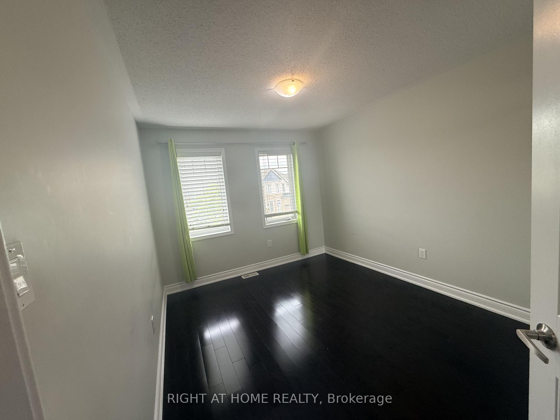 Photo 19 of 970 Farmstead Drive, Milton, Willmott — HOMEH