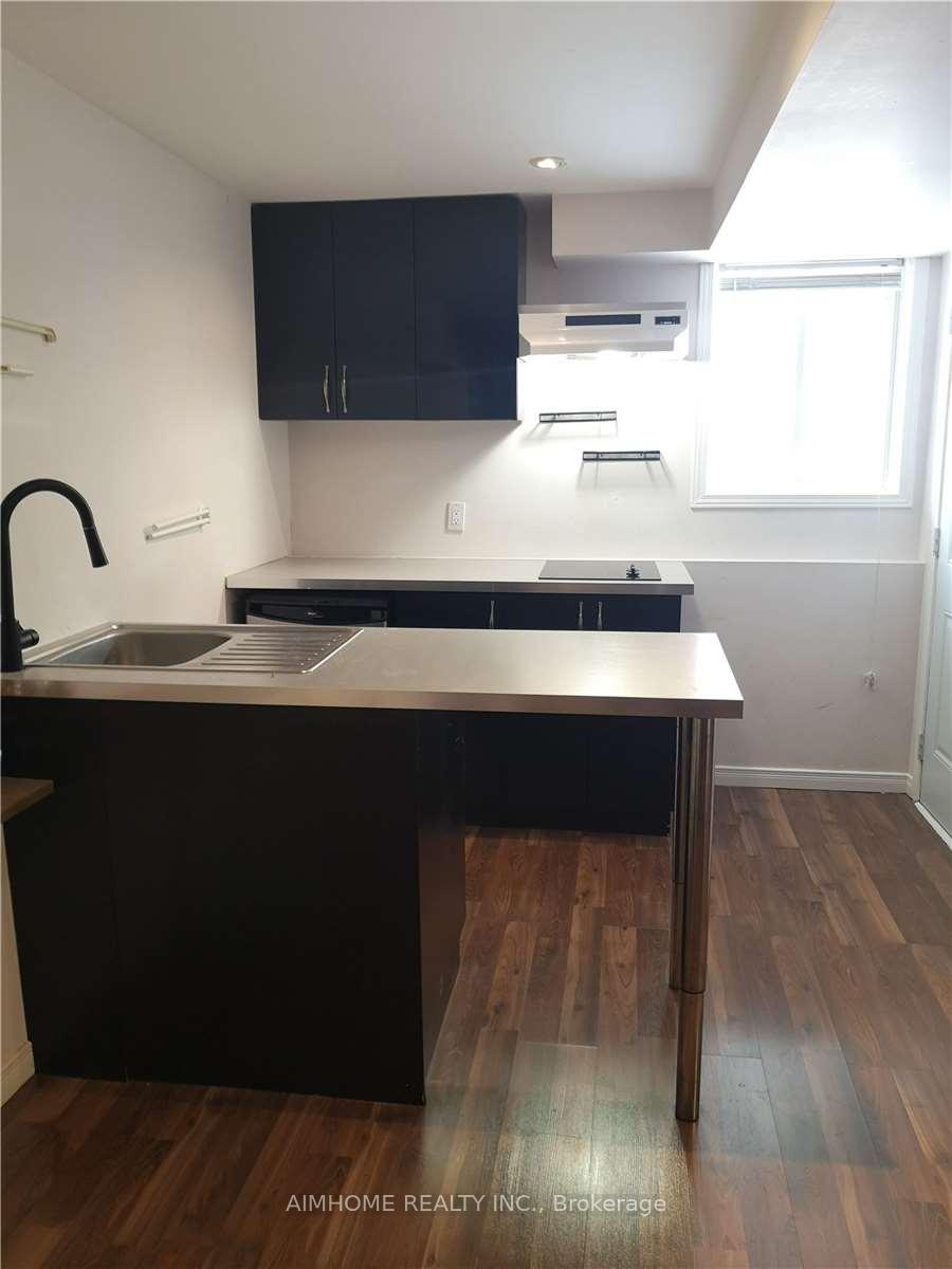 Photo 5 of Unit Gl Unit, 28 Martell Gate, Aurora, Bayview Northeast — HOMEH