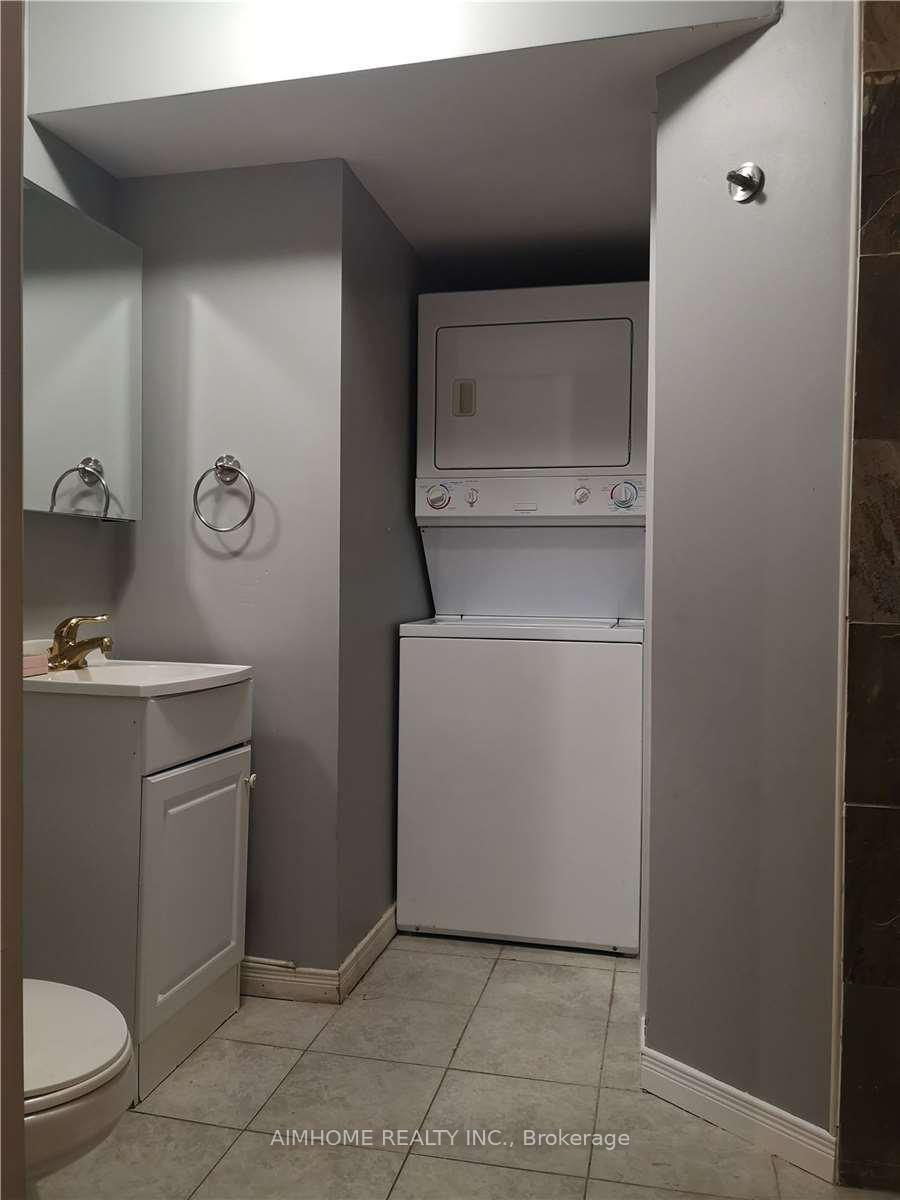 Photo 8 of Unit Gl Unit, 28 Martell Gate, Aurora, Bayview Northeast — HOMEH
