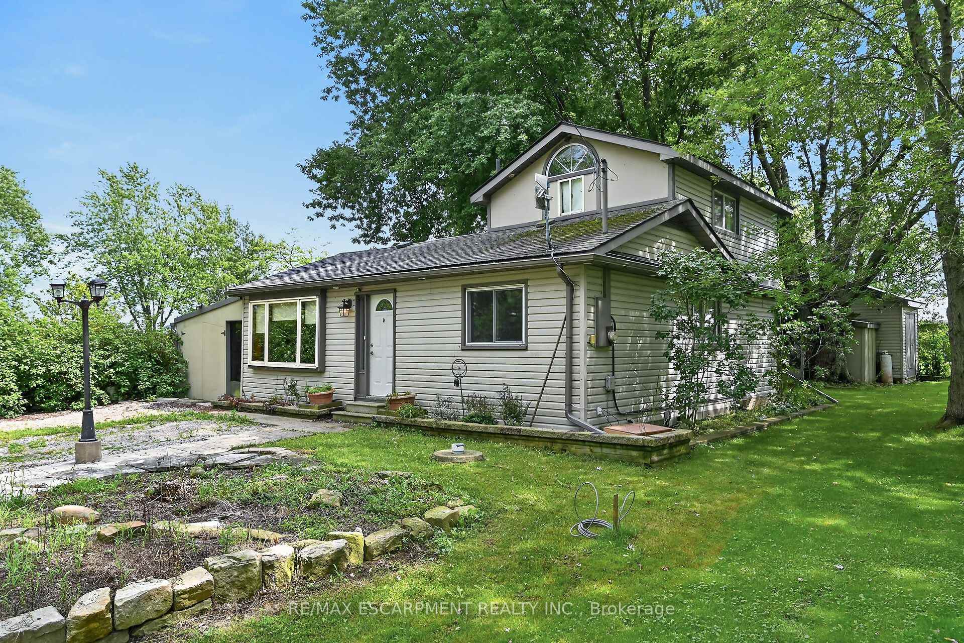 Photo 2 of 64 Windy Lane, Haldimand, Dunnville — HOMEH