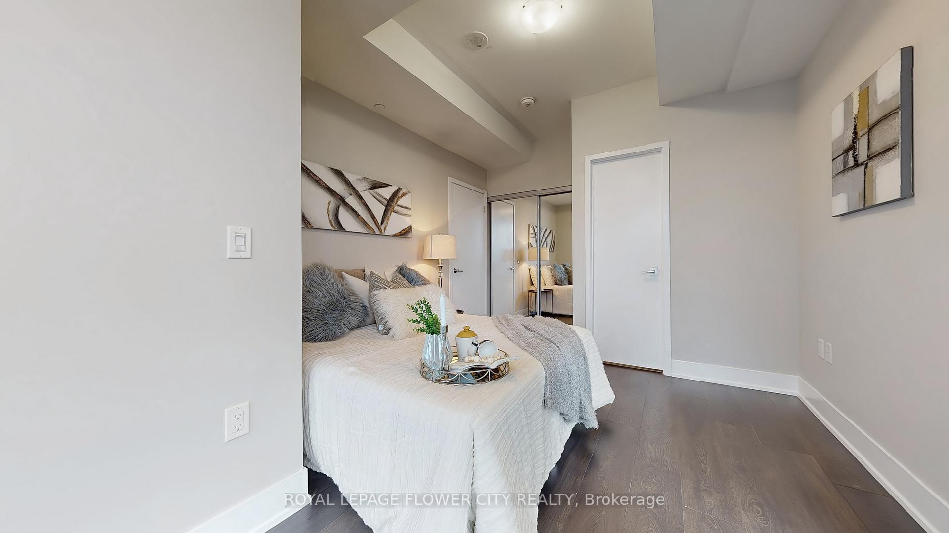 Photo 23 of Unit 325, 2908 Highway 7 Road, Vaughan, Concord — HOMEH