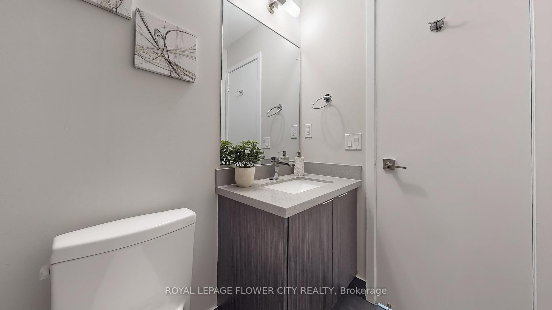 Photo 27 of Unit 325, 2908 Highway 7 Road, Vaughan, Concord — HOMEH