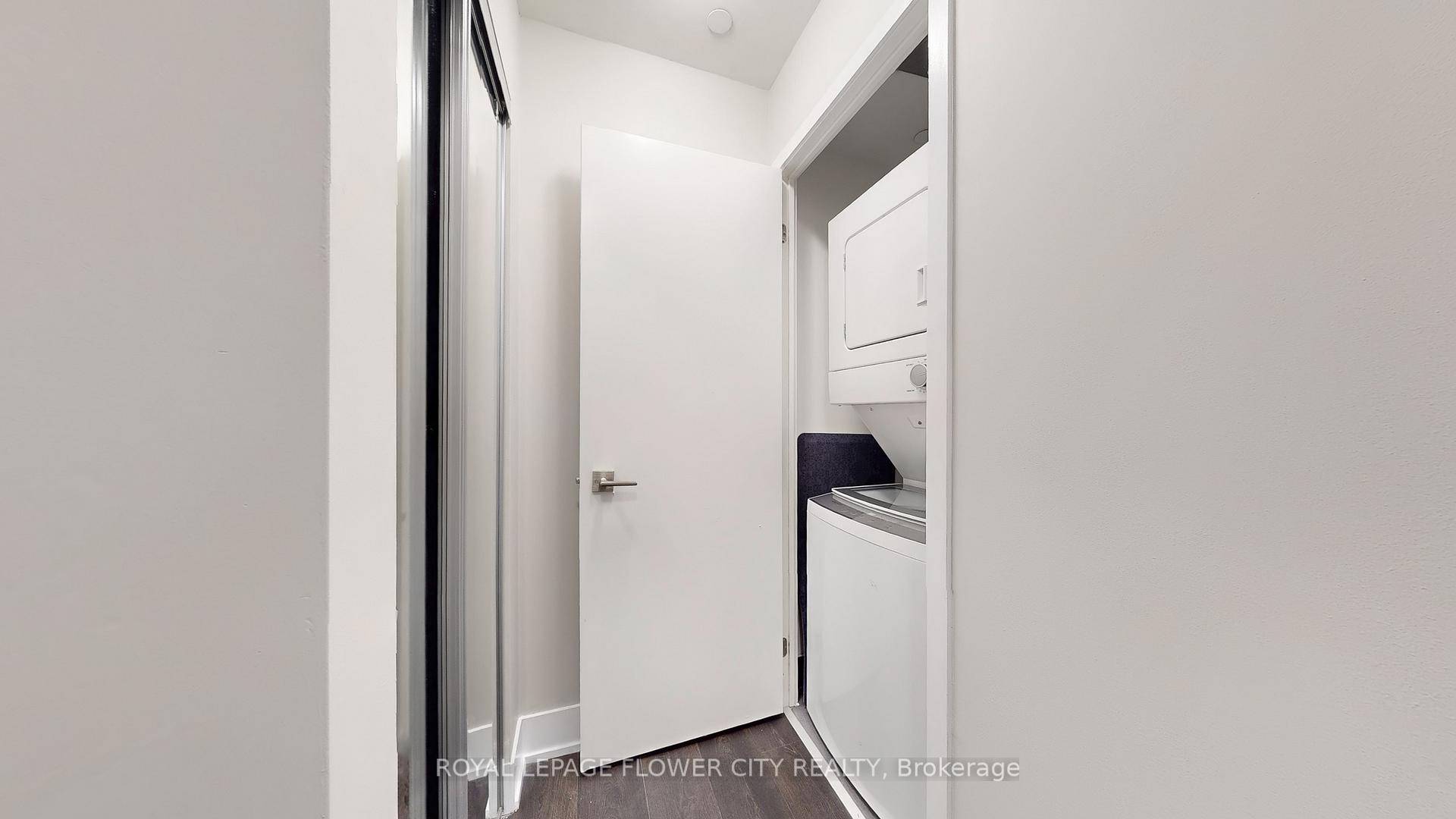 Photo 35 of Unit 325, 2908 Highway 7 Road, Vaughan, Concord — HOMEH