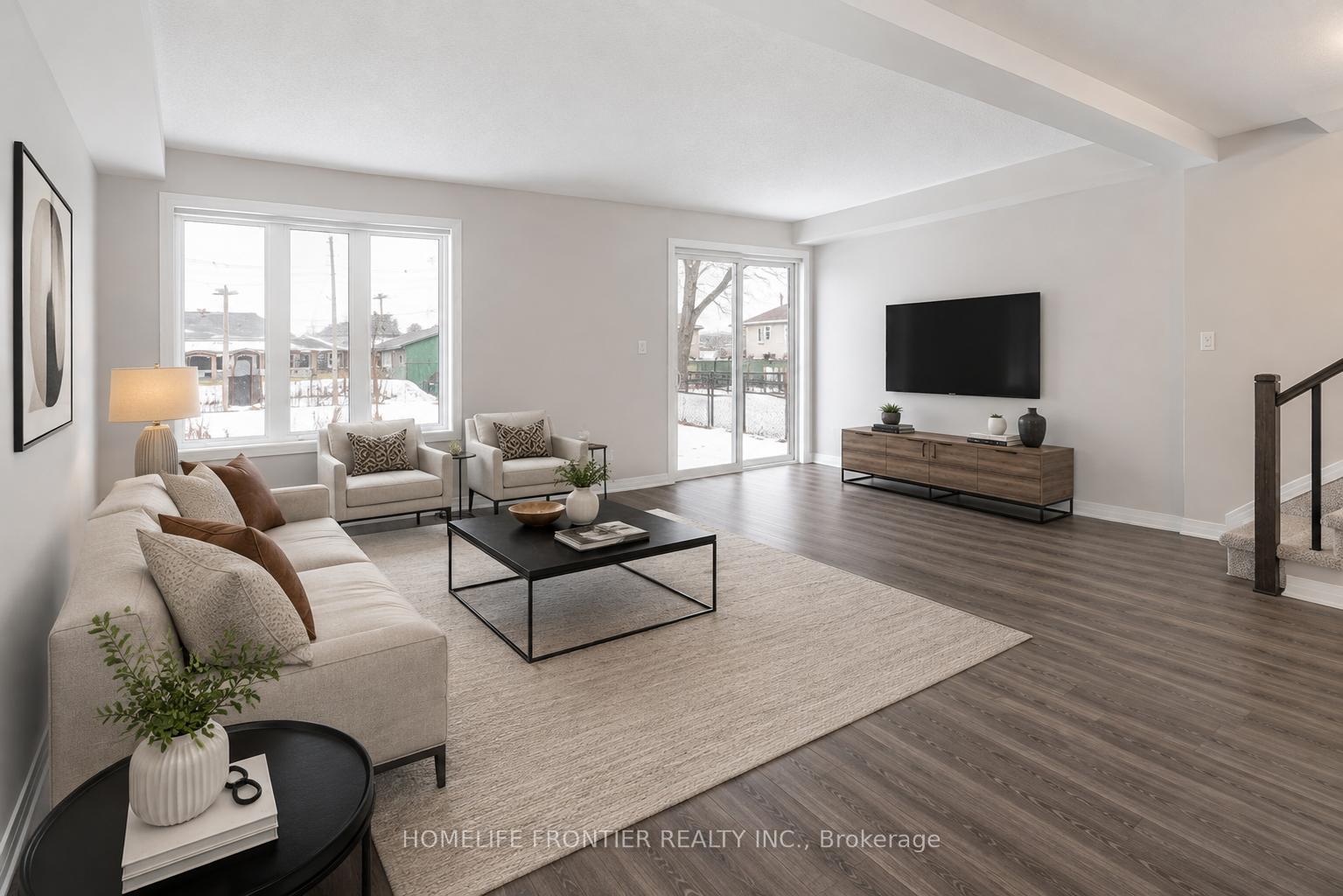 Photo 5 of Unit Main, 75 Kirkwood Way, Barrie, Painswick South — HOMEH