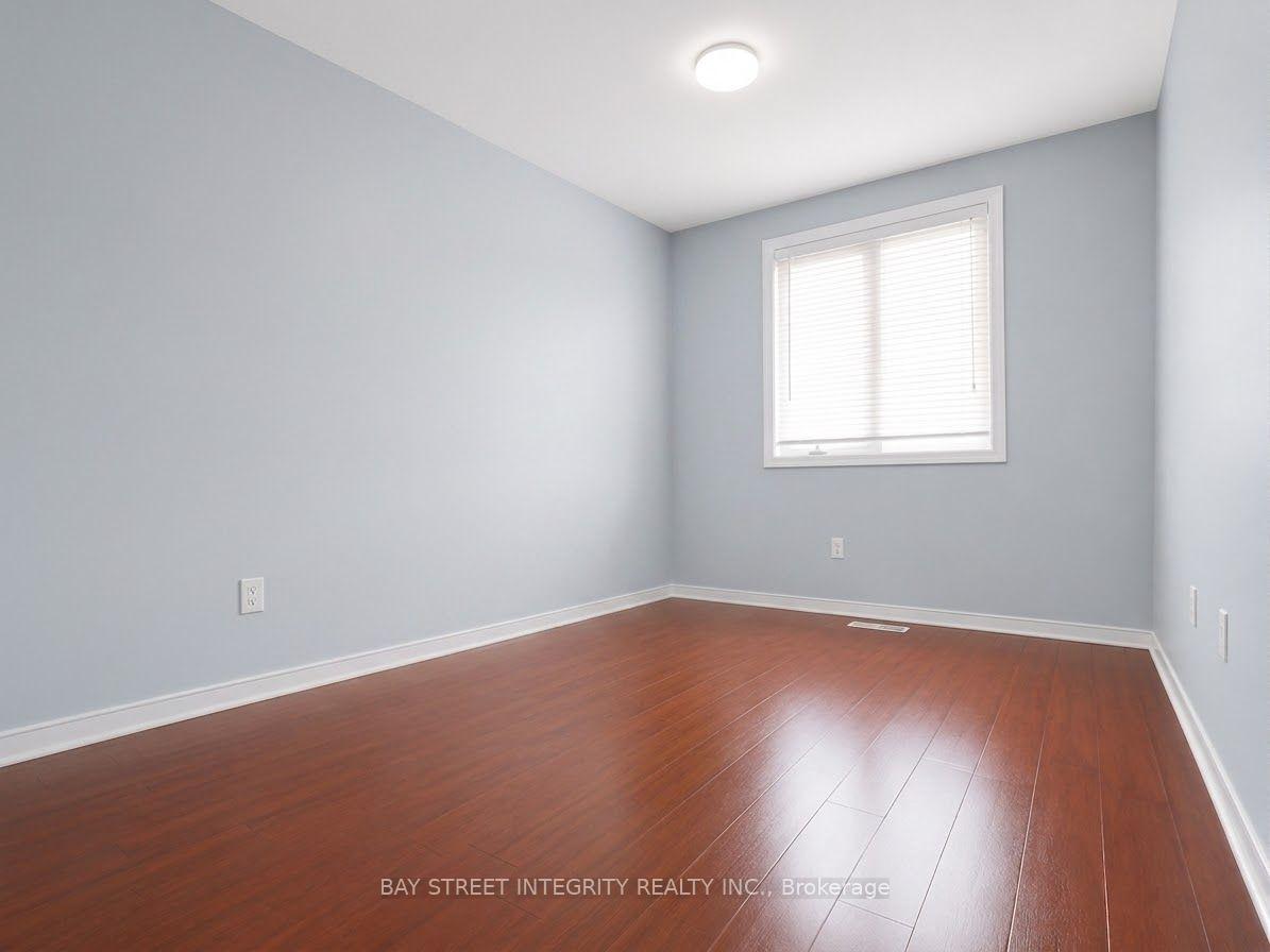 Photo 14 of 2054 Glenhampton Road, Oakville, Westmount — HOMEH