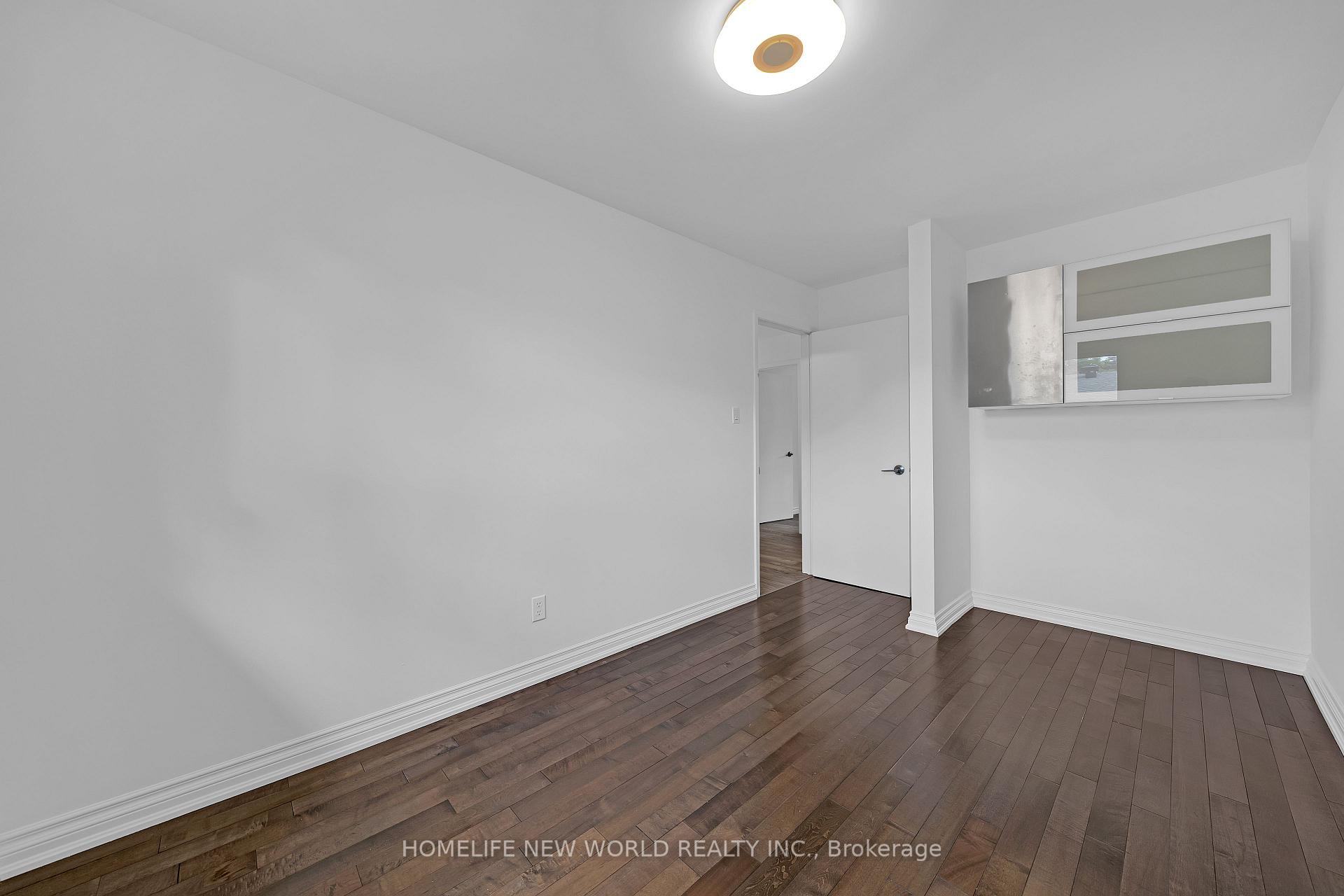 Photo 31 of Unit 353, 81 Niles Way, Markham, Aileen-Willowbrook — HOMEH