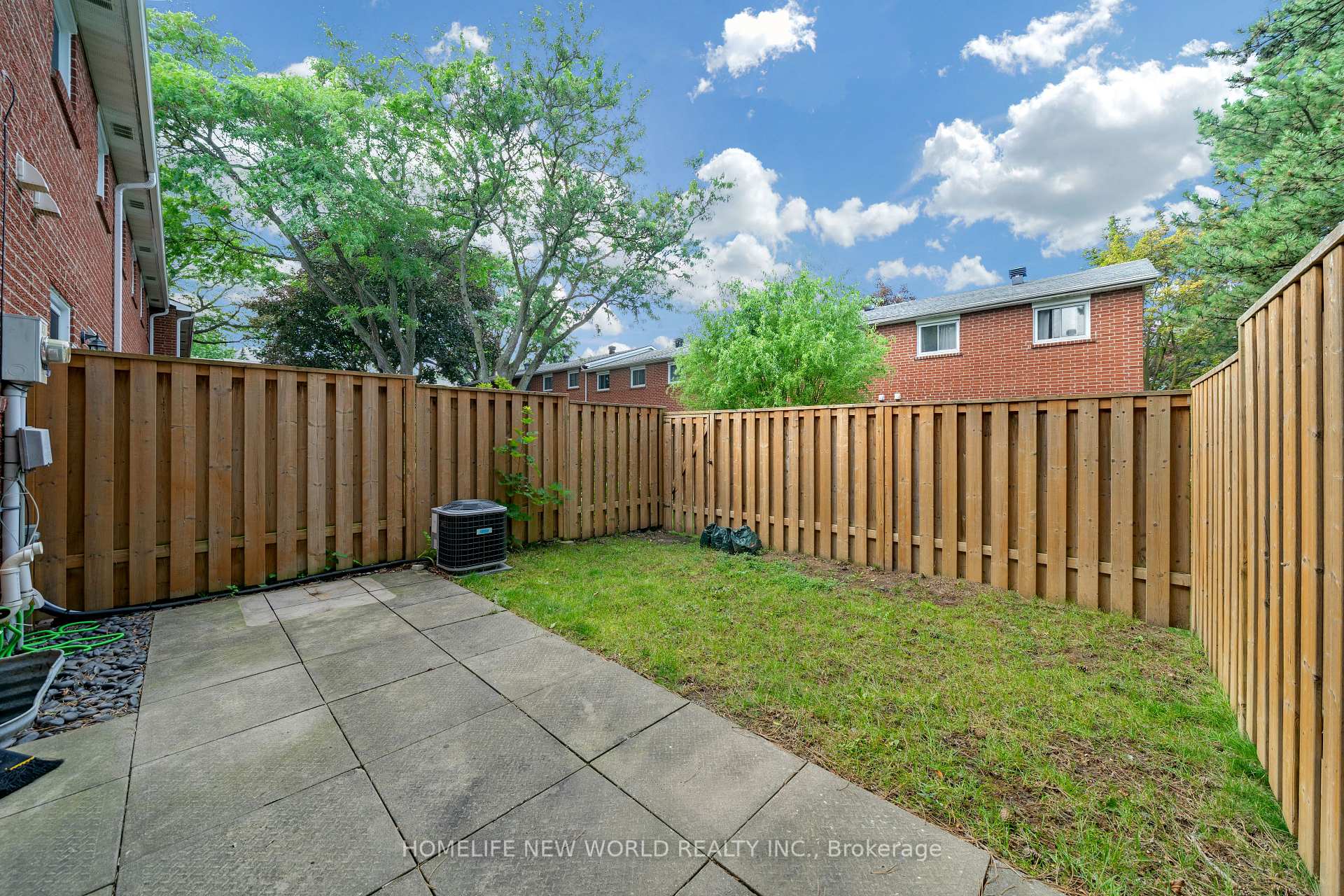Photo 38 of Unit 353, 81 Niles Way, Markham, Aileen-Willowbrook — HOMEH