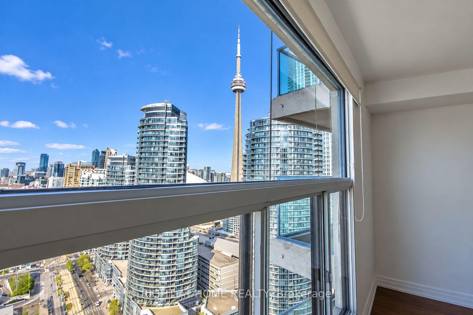Photo 9 of Unit 3110, 77 Harbour Square, Toronto, Waterfront Communities — HOMEH