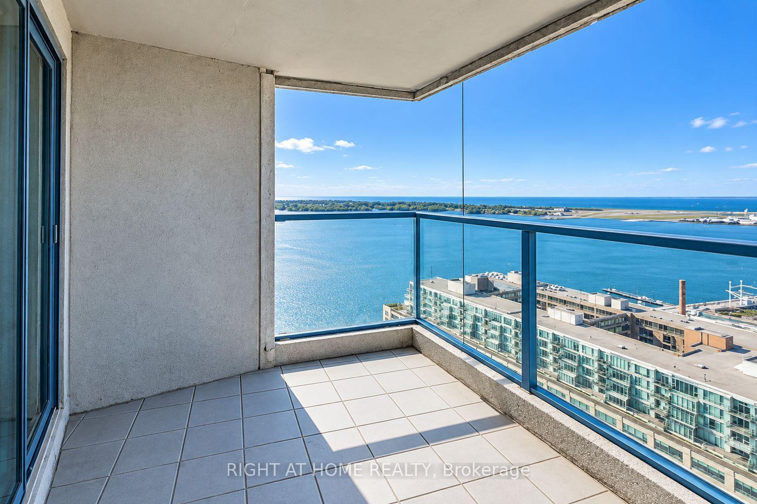 Photo 11 of Unit 3110, 77 Harbour Square, Toronto, Waterfront Communities — HOMEH